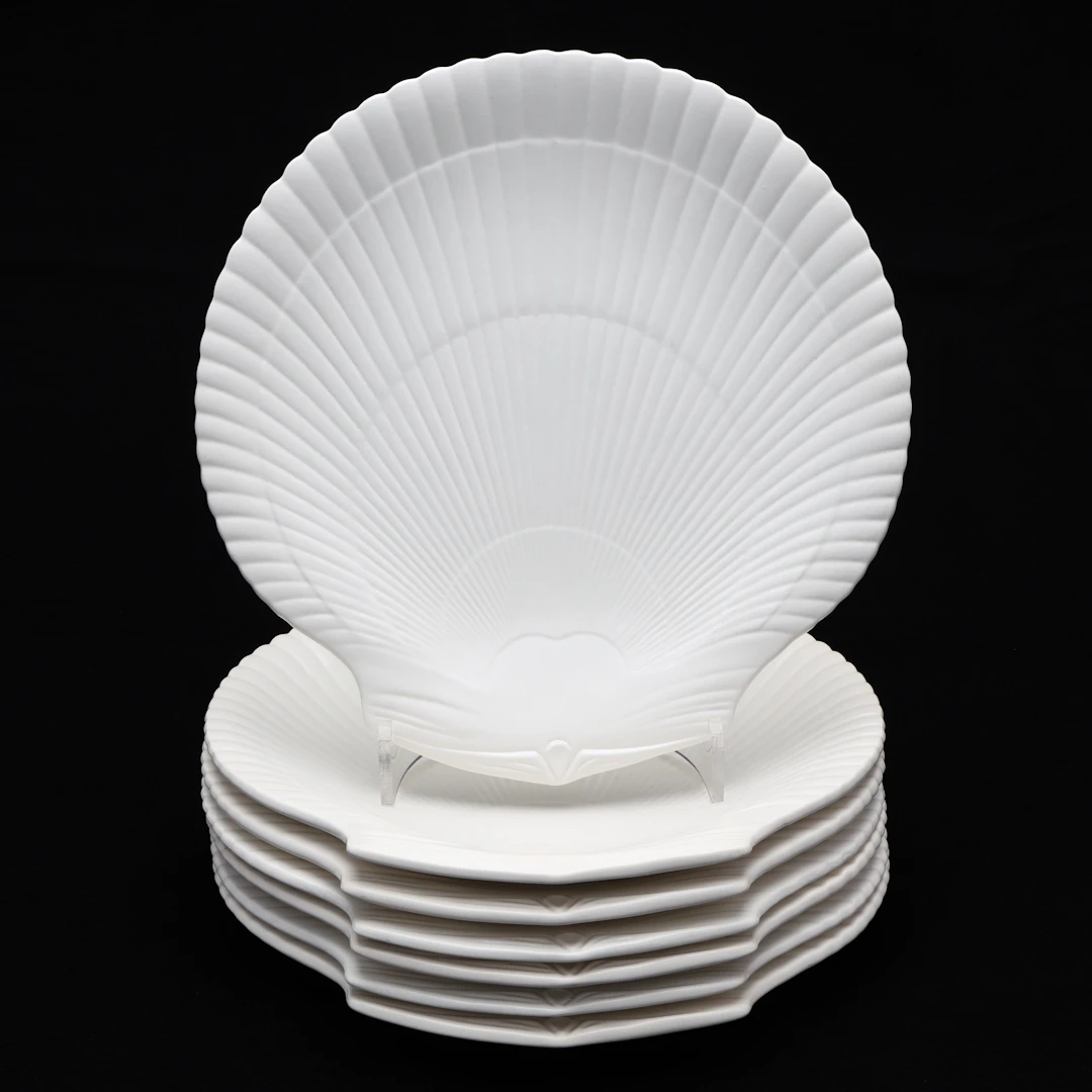 TALLRIKAR, 7 delar, porslin, "Nautilus, Wedgwood, England.