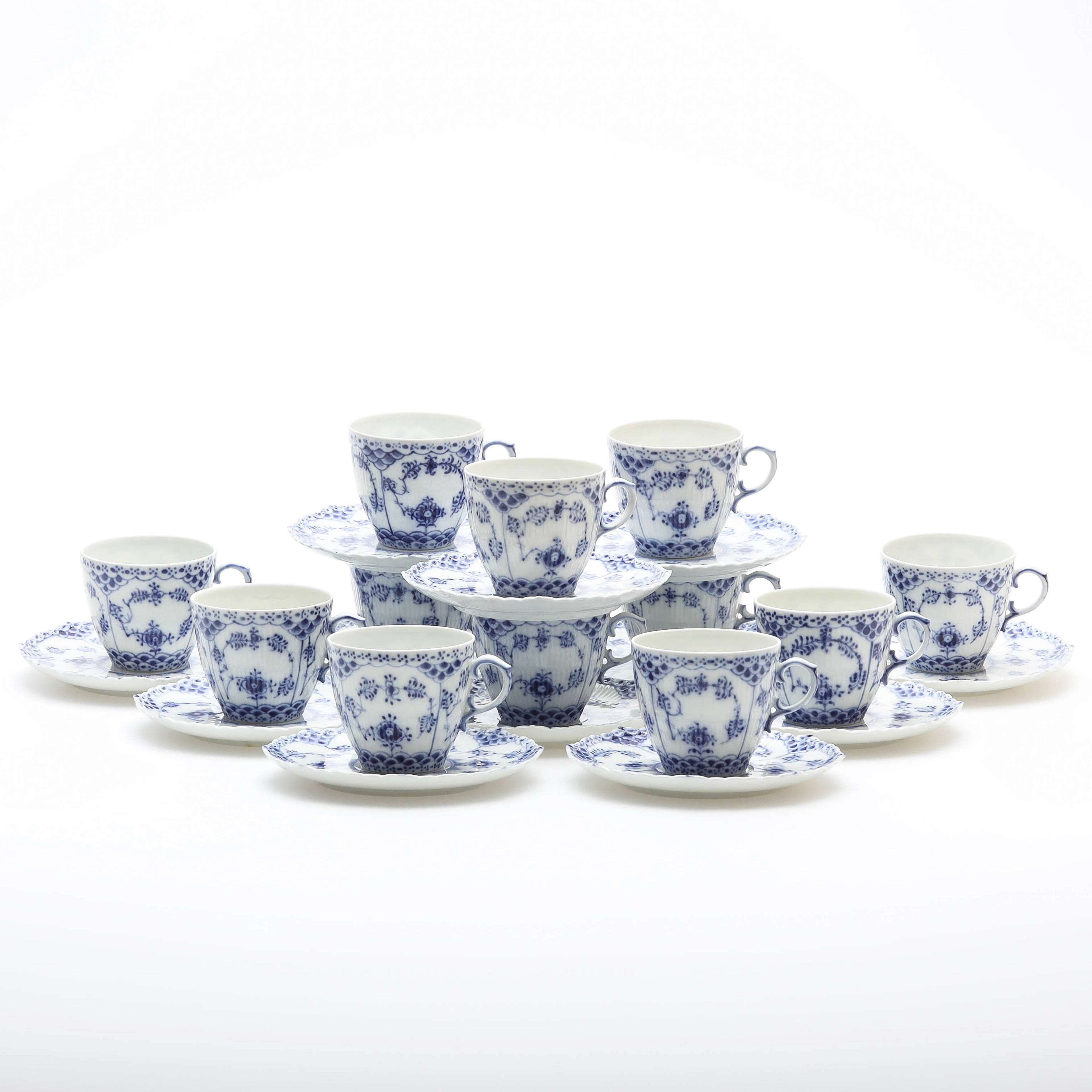 KAFFESERVIS, 24 delar, porslin, "Musselmalet helblond", modell 1035