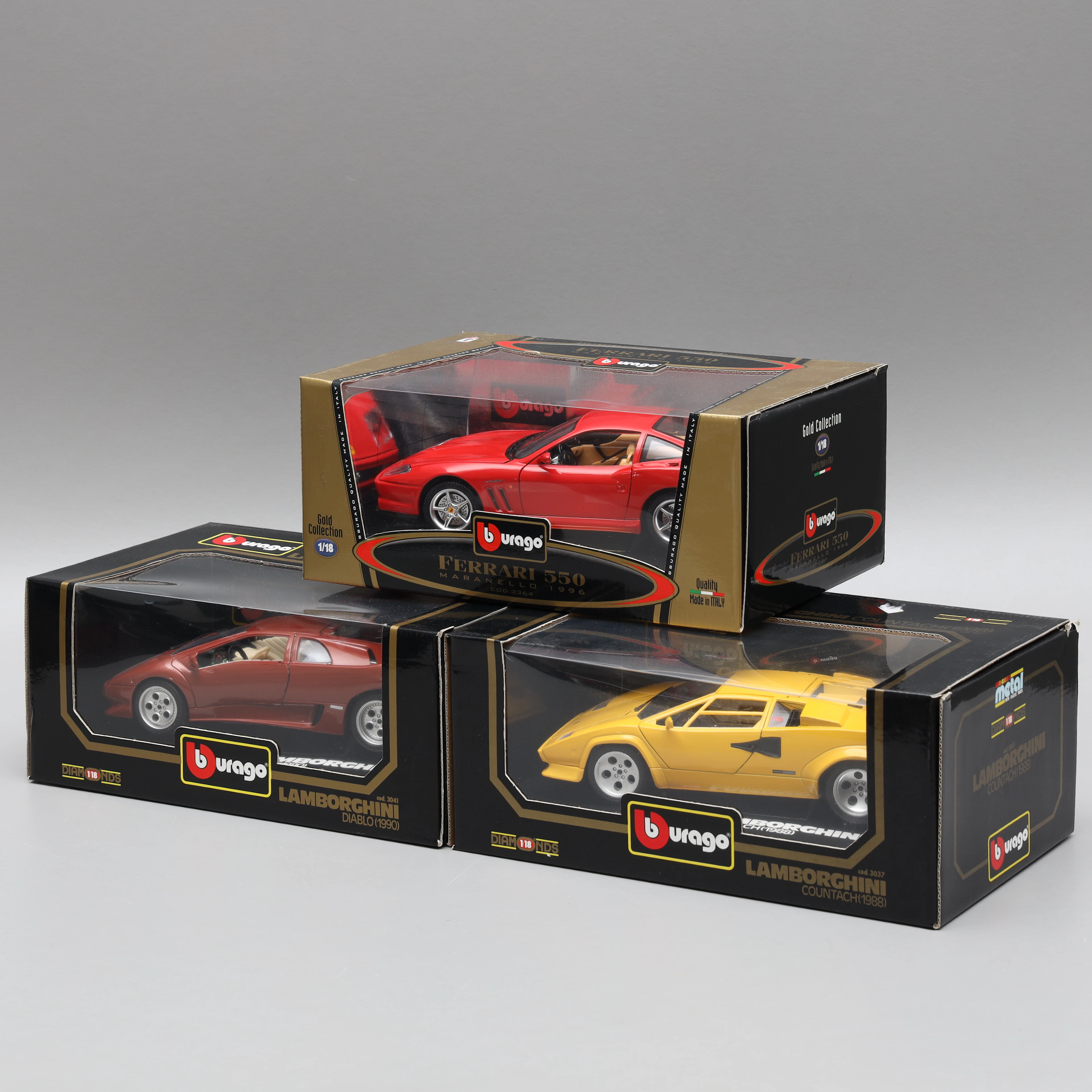 MODELLBILAR, 3 st, Lamborghini Diablo 1990, Lamborghini Countach 1988