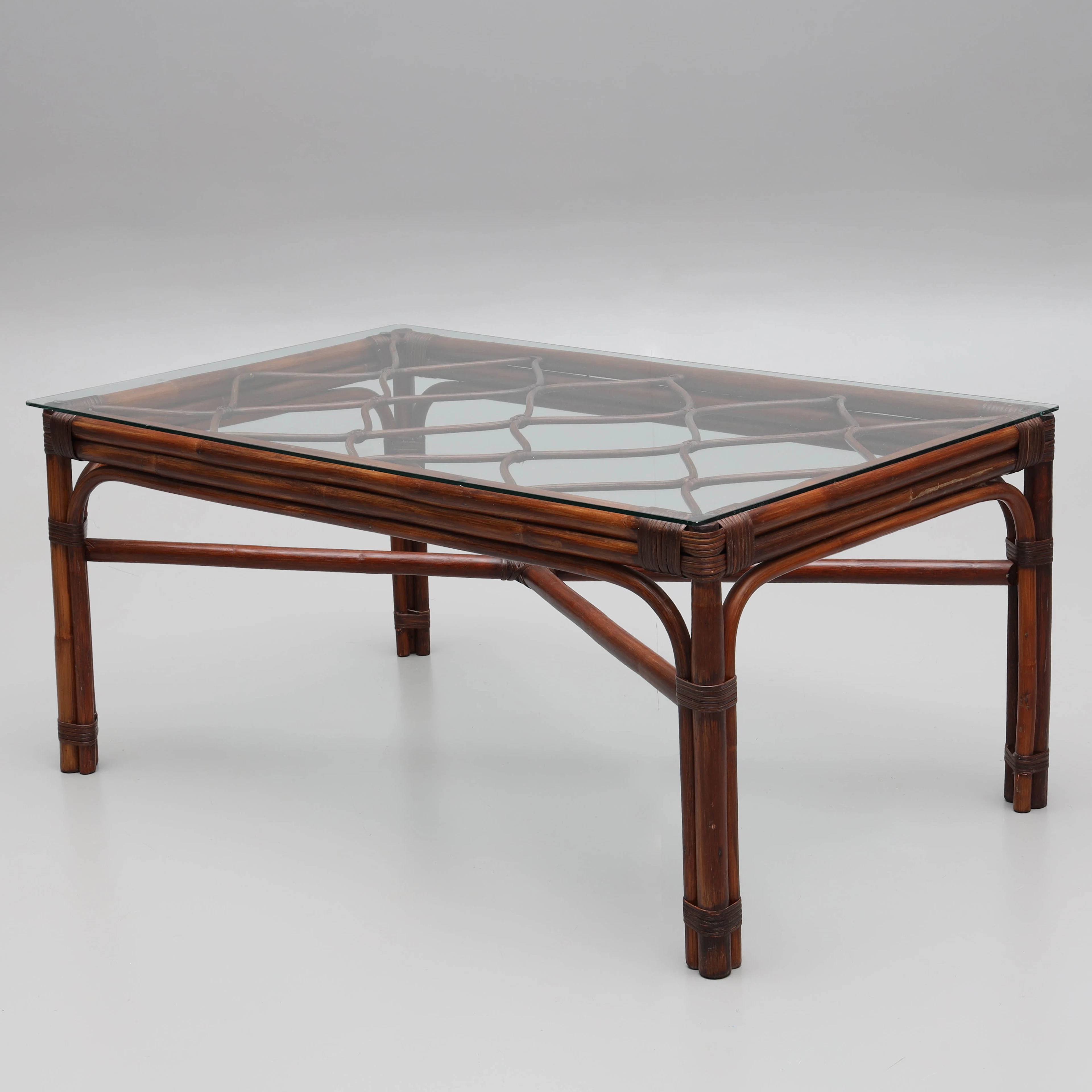 SOFFBORD, bambu/rotting/glas, 1900-talets senare del.