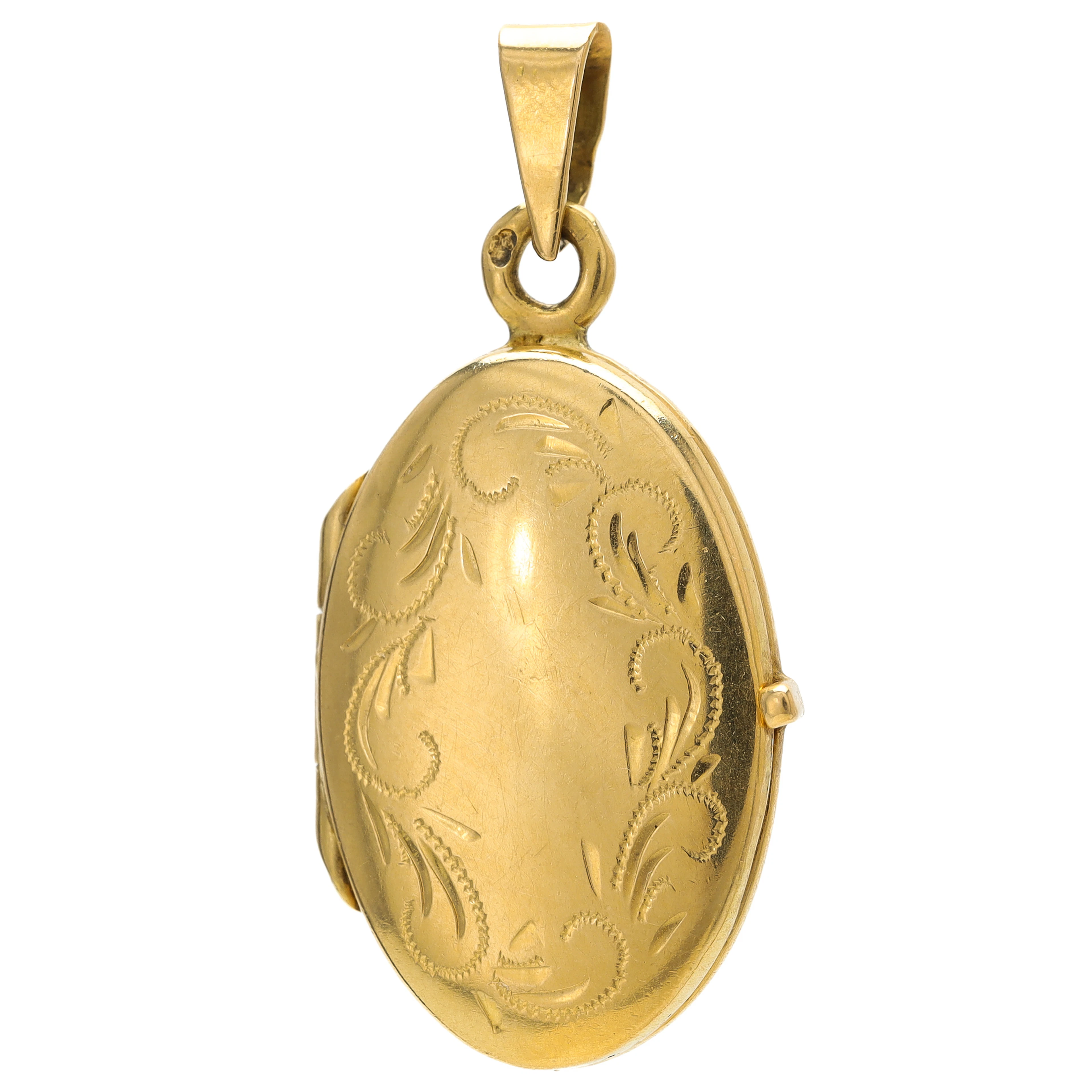 MEDALJONG, 18 k guld, graverad dekor, Italien.