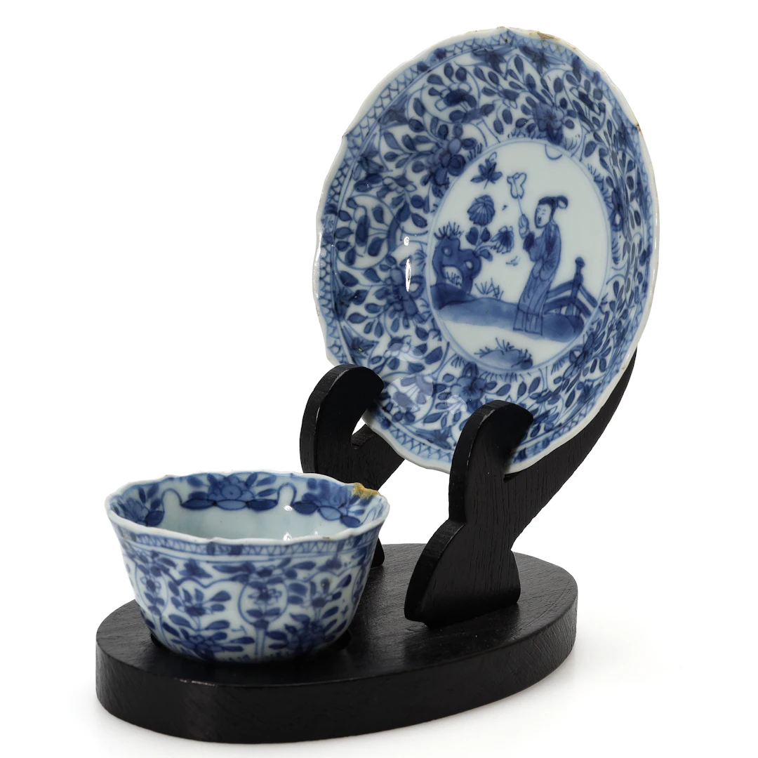 KOPP med FAT, 2 delar, porslin, Kangxi, Kina, tidigt 1700-tal.