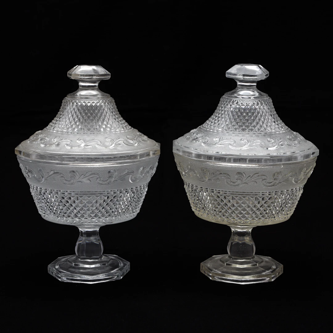 EDVIN OLLERS. BONBONJÄRER, 2 st, Elme Glasbruk, 1900-talets första hälft.