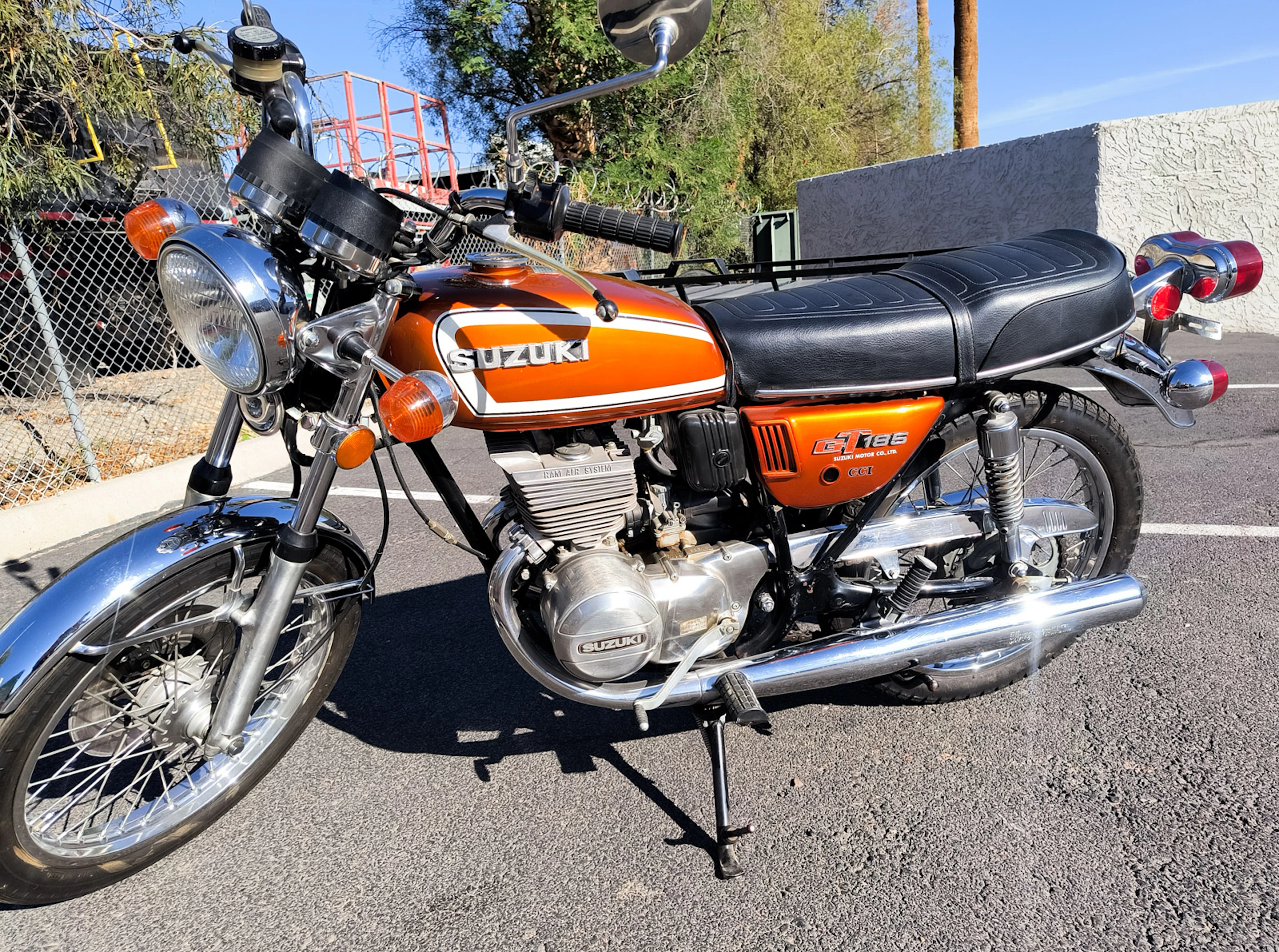 1974 Suzuki GT185