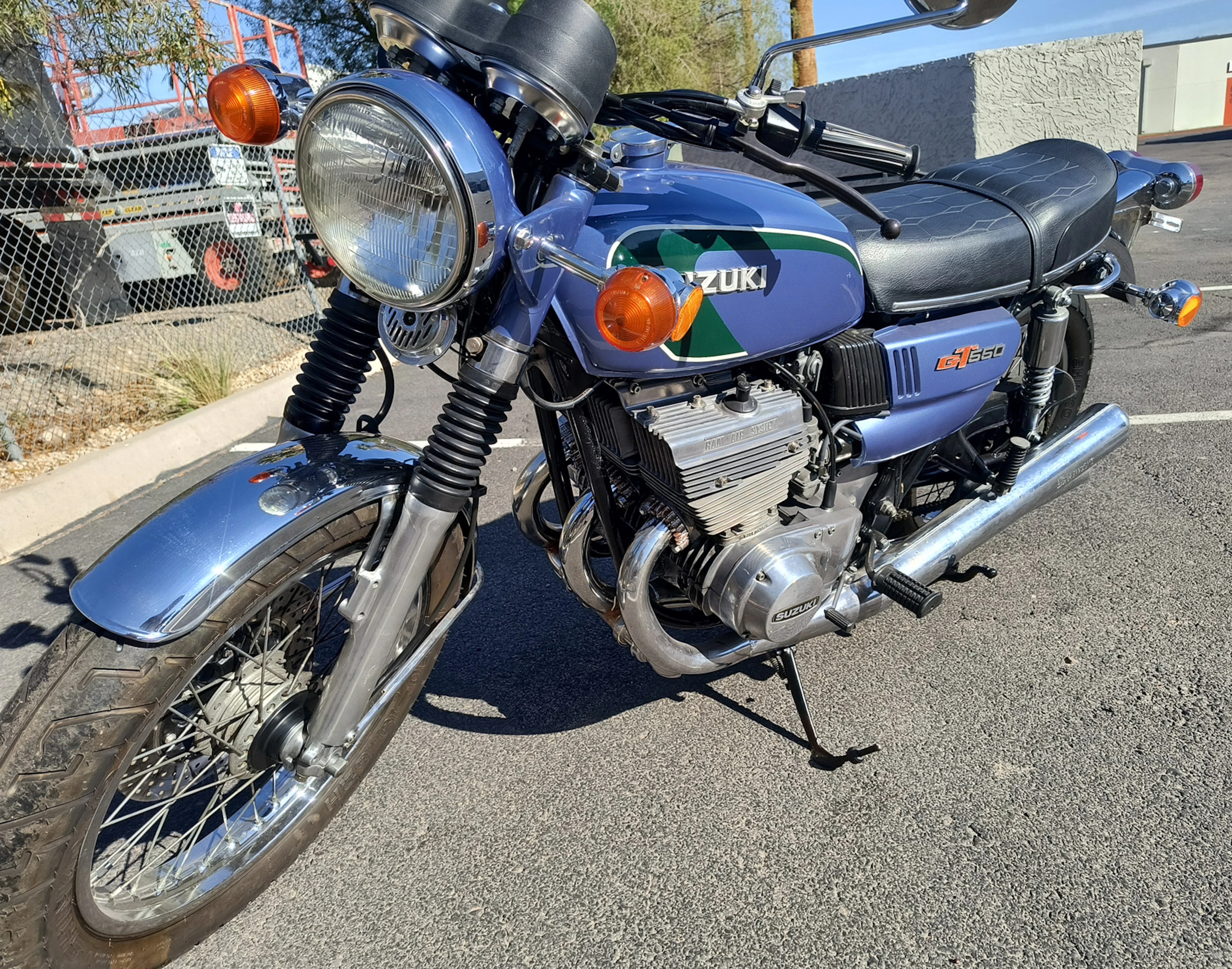 1973 Suzuki GT550