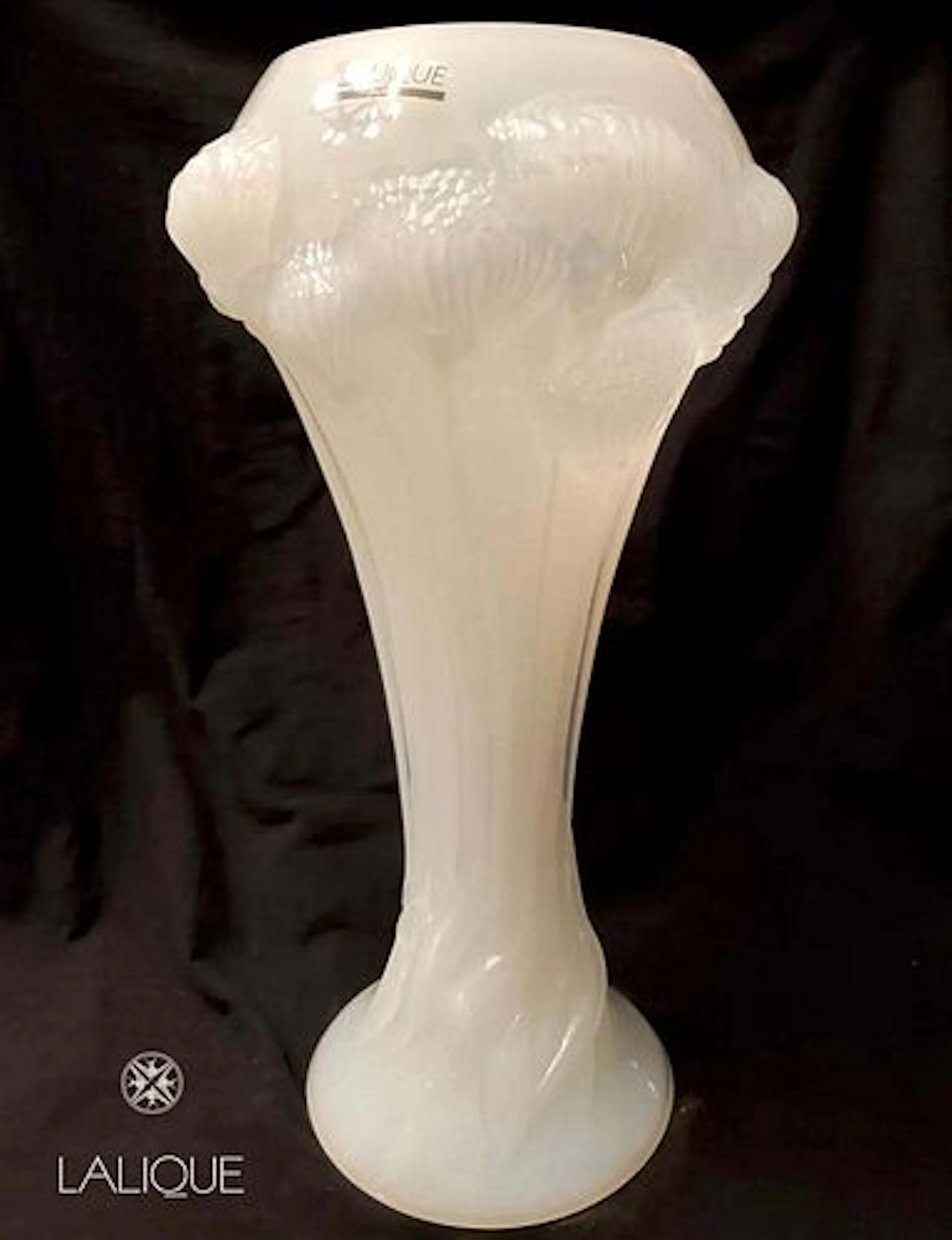 A LALIQUE Rose White Opaline Crystal Vase, Signed