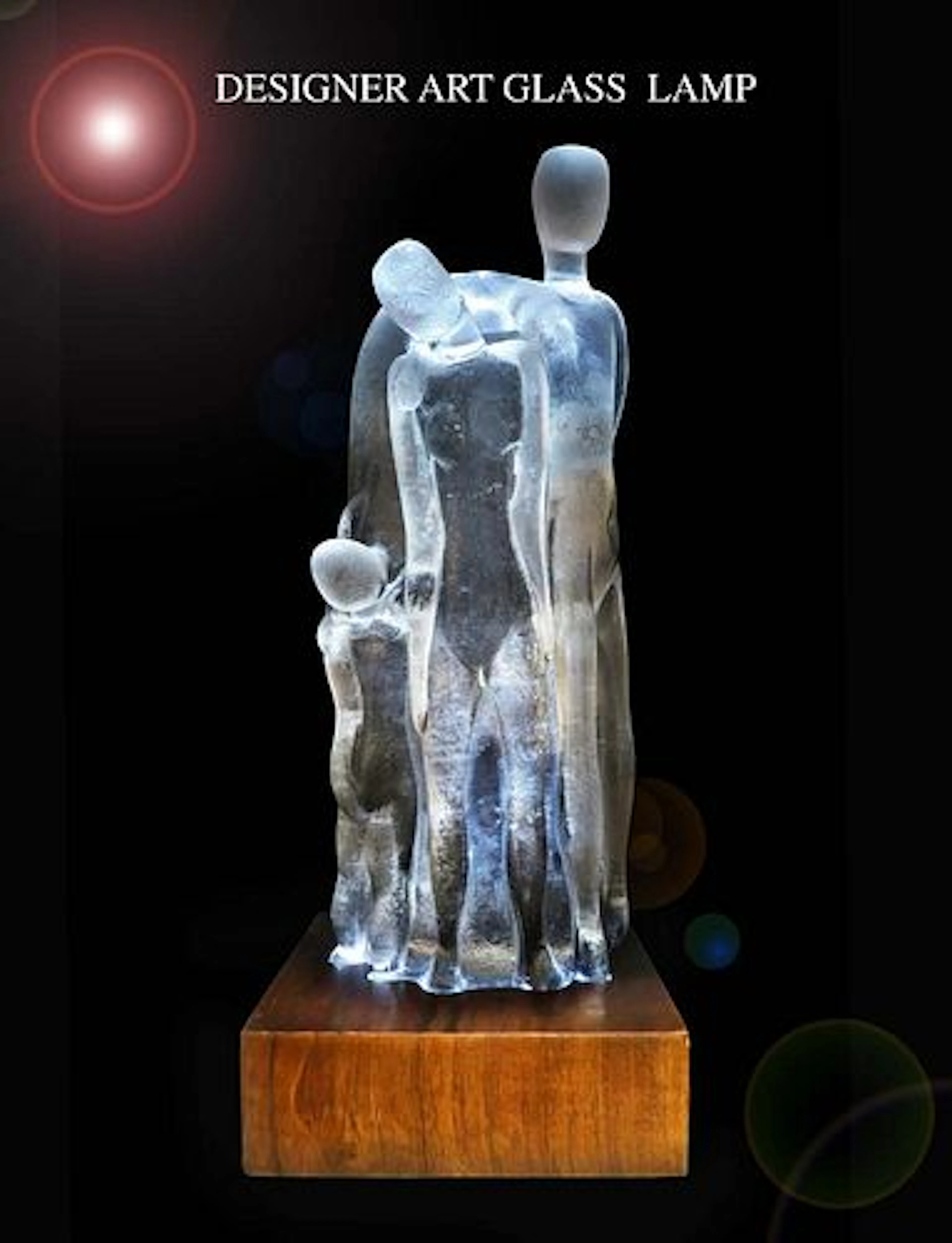 A LARGE MODERN DESIGNER GLASS FIGURINE GROUP LAMP