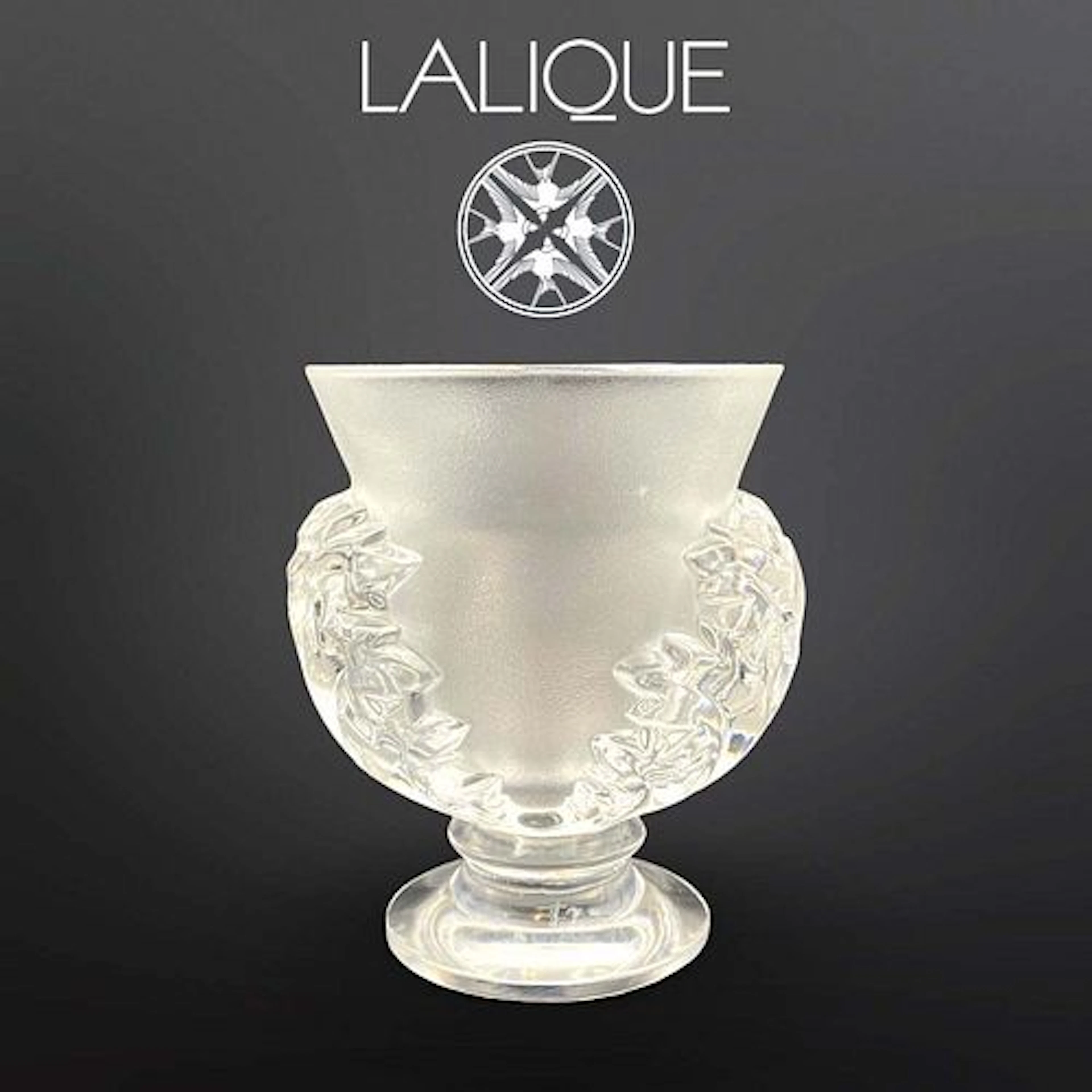 A French Lalique Acanthus Saint Cloud Floral Decor Crystal Vase, Signed