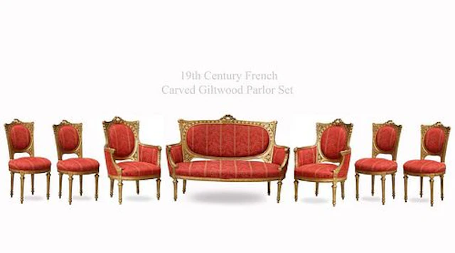 Fine 19th Century Seven Pieces Carved Giltwood Parlor Set