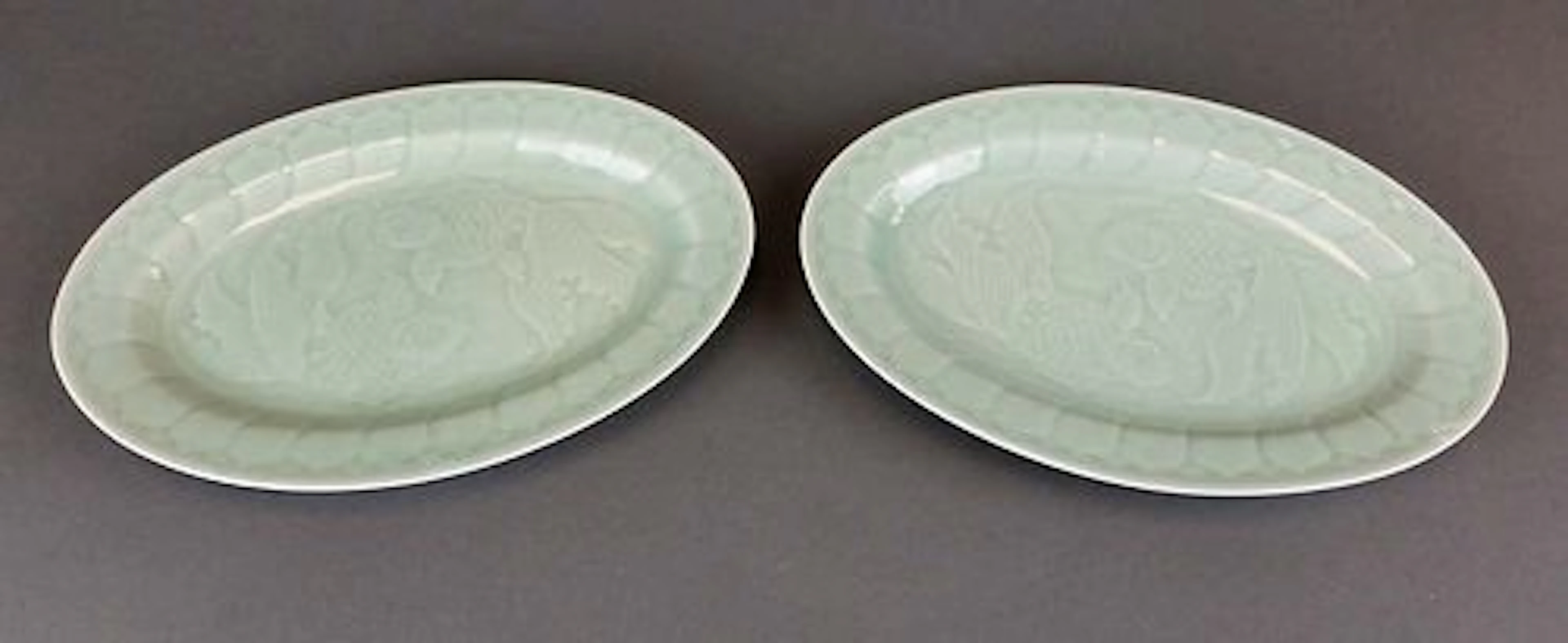 Pair of Chinese Porcelain Plates