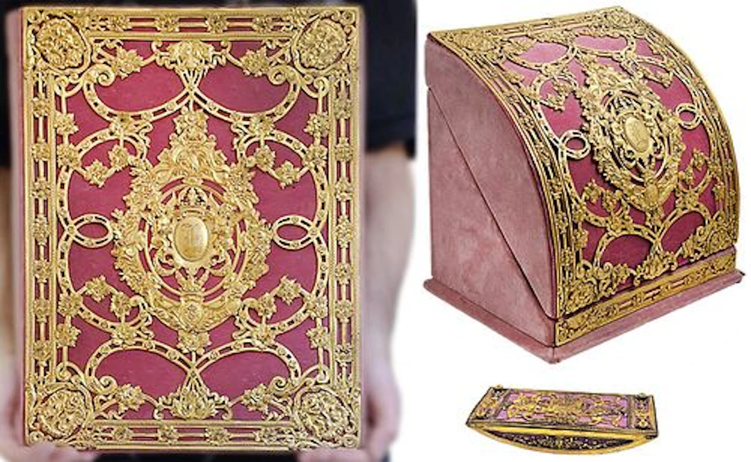 Gilt Bronze Ormolu Mounted Pink Velvet (3Pieces) Desk Accessories