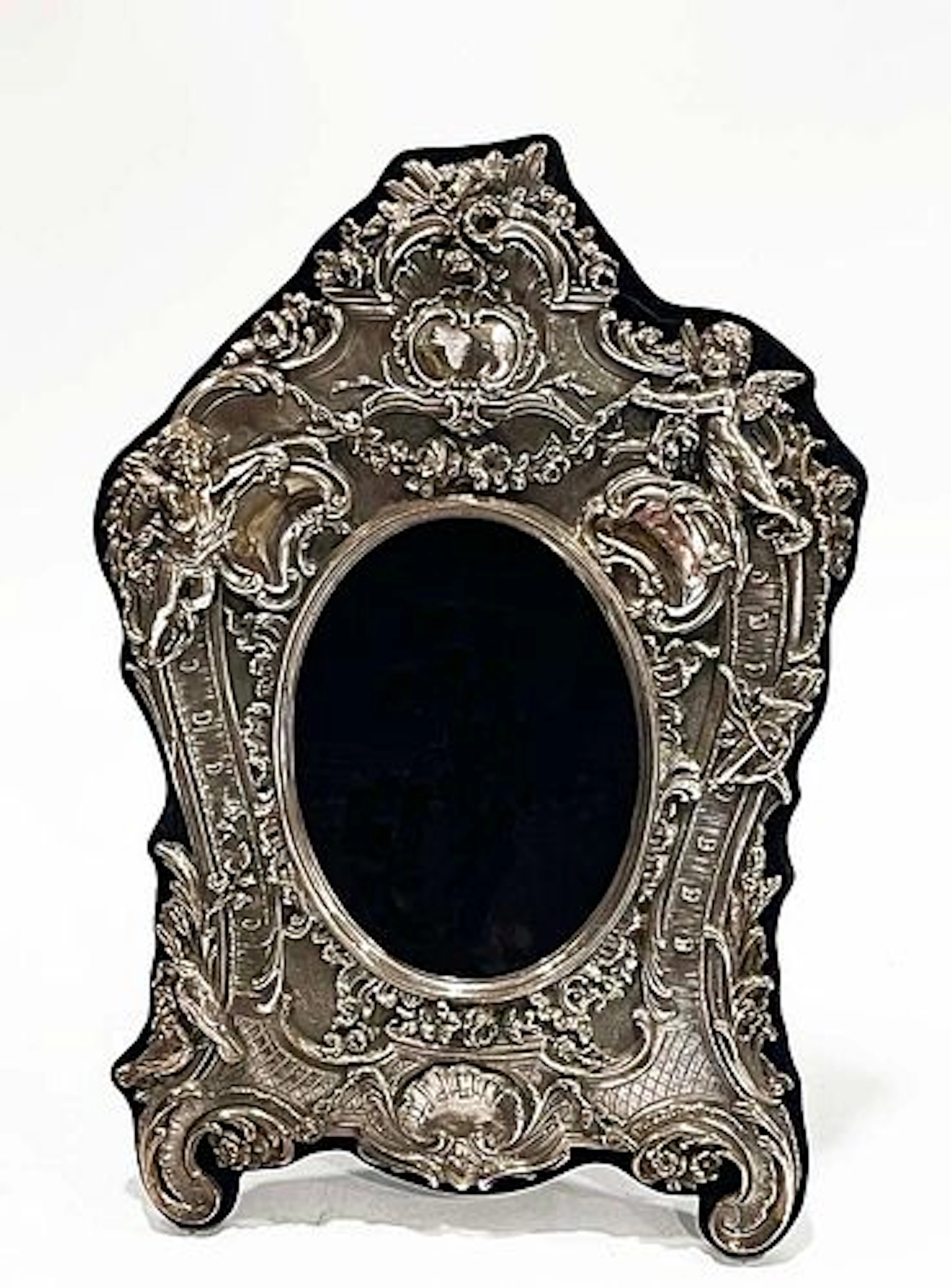 A Sterling Silver 925 Figural Frame