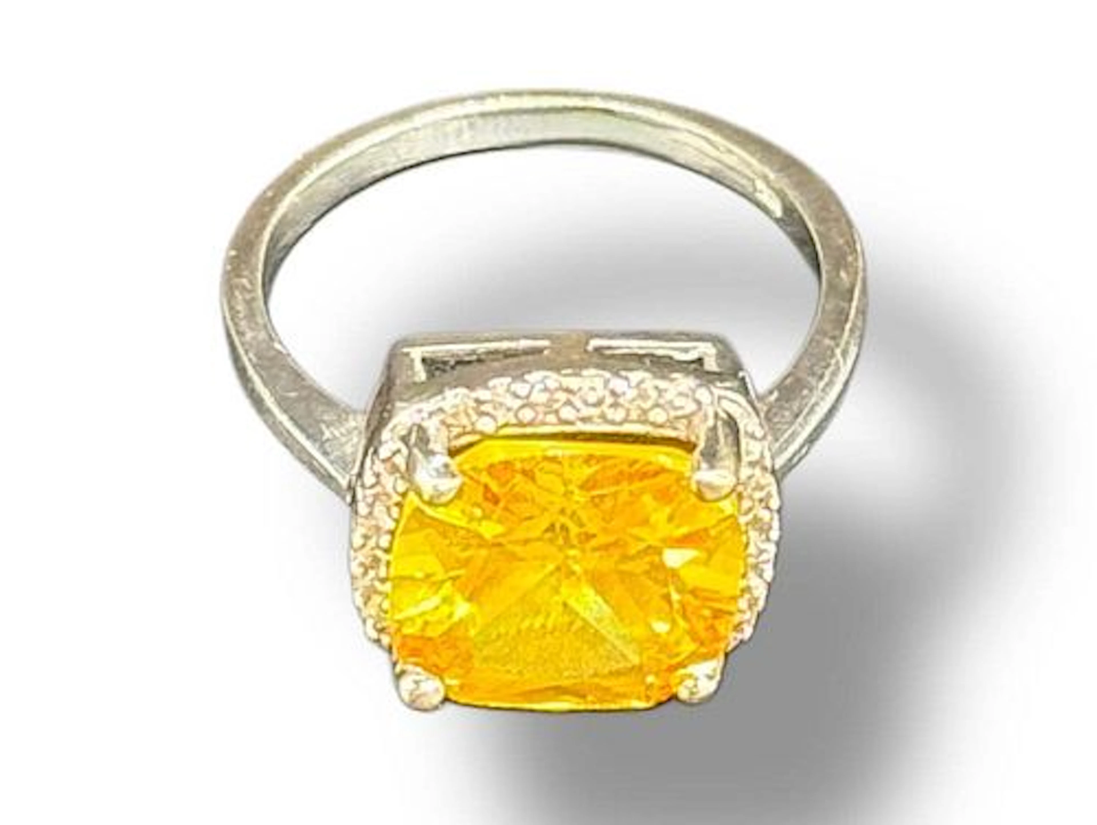 6 Carat Citrine & Halo VS/SI Diamond 18K White Gold Ring