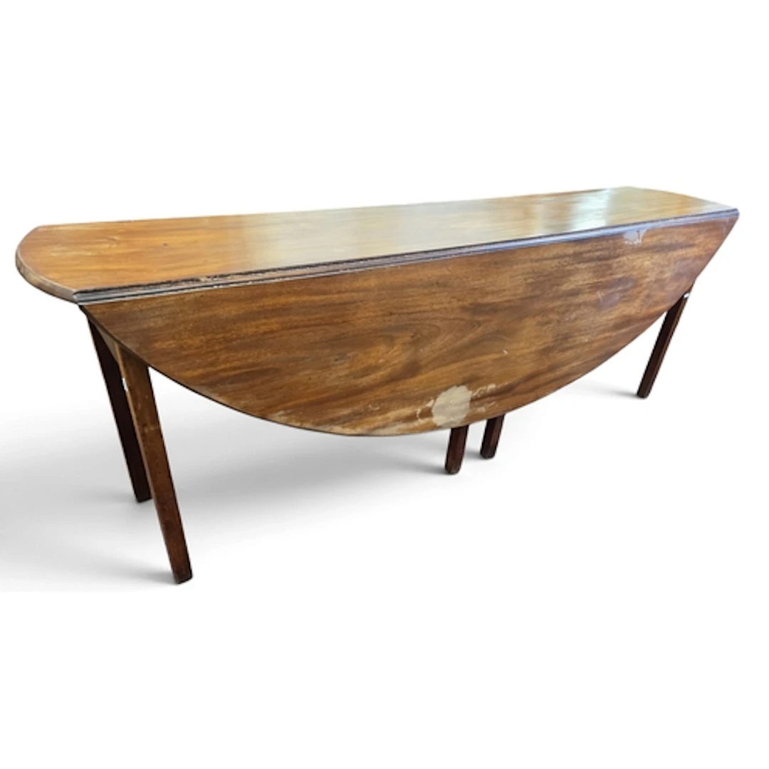 A fabulous late 19th early 20th Century Mahogany Hunting Tab...