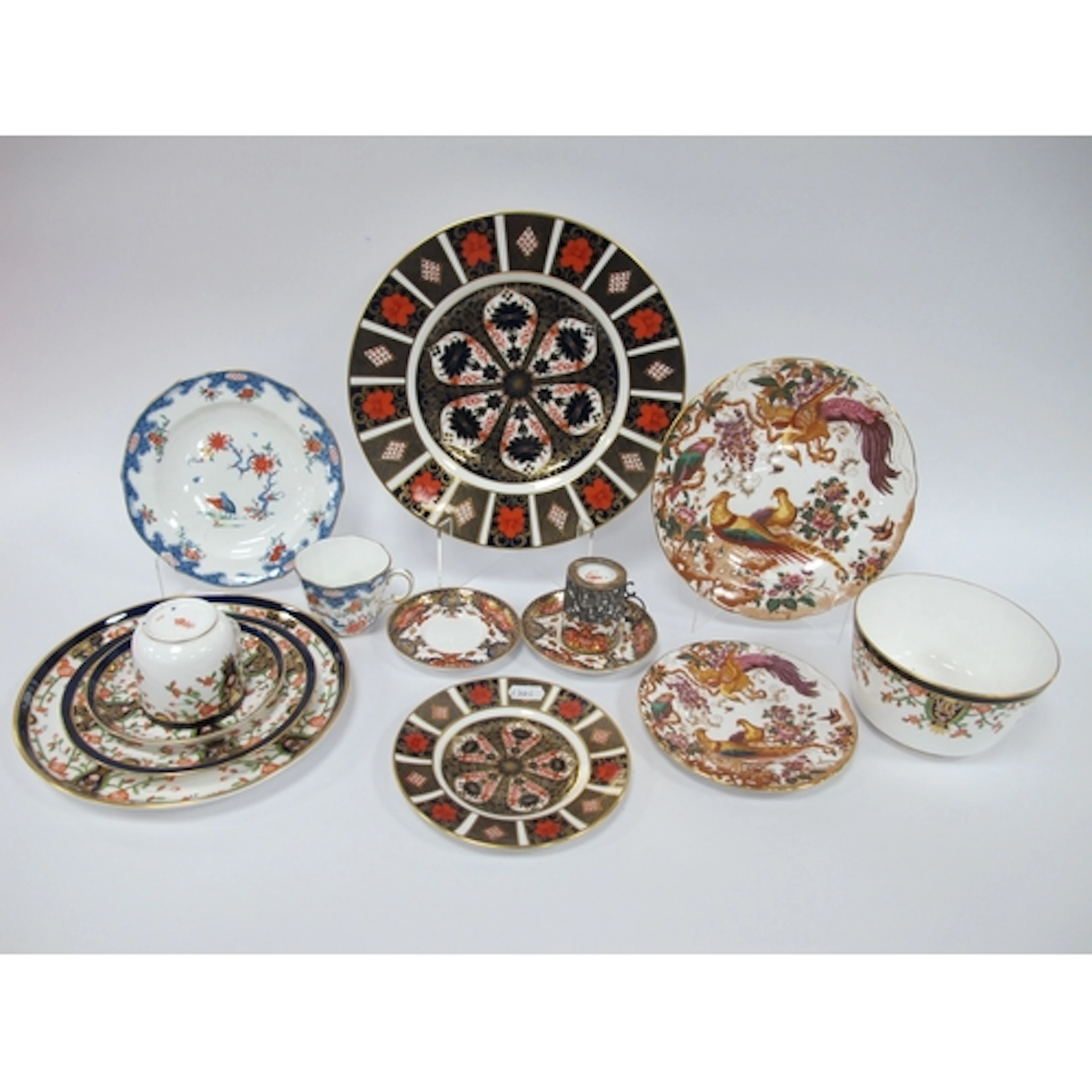 Royal Crown Derby Collection, including Imari 1128 plates (D...