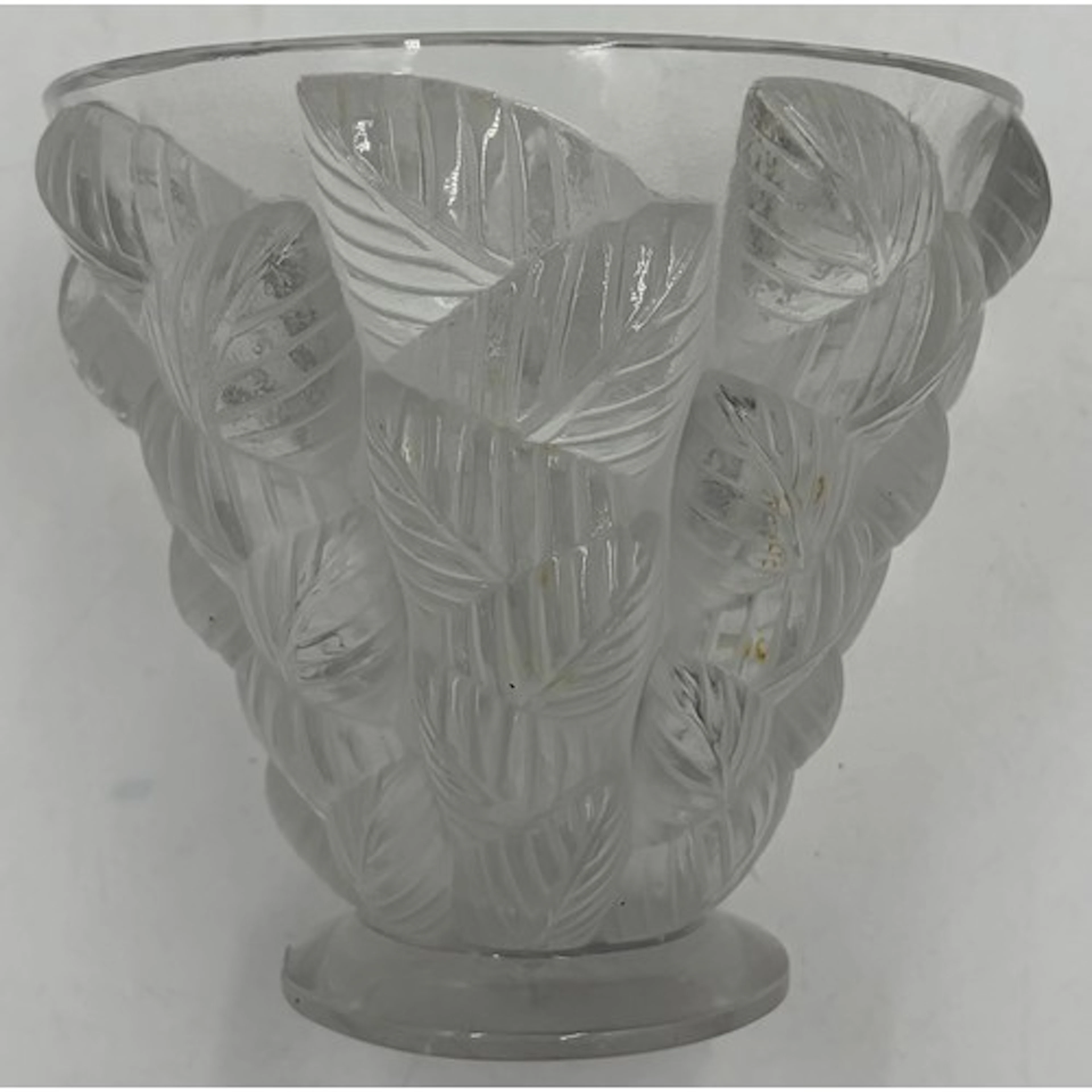 Lalique Moissac glass vase featuring embossed frosted leaves...