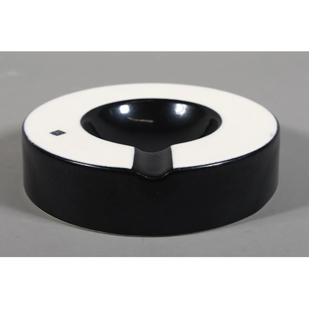 Vintage black and white pin dish designed by Rolf Sinnemark ...