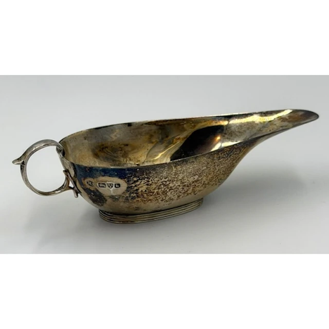 A hallmarked silver sauce boat, approximate weight 65g, hall...