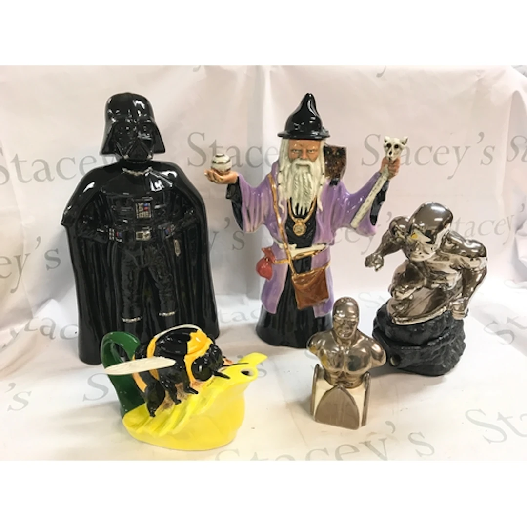 Four novelty ceramic tea pots including Darth Vader Invincib...