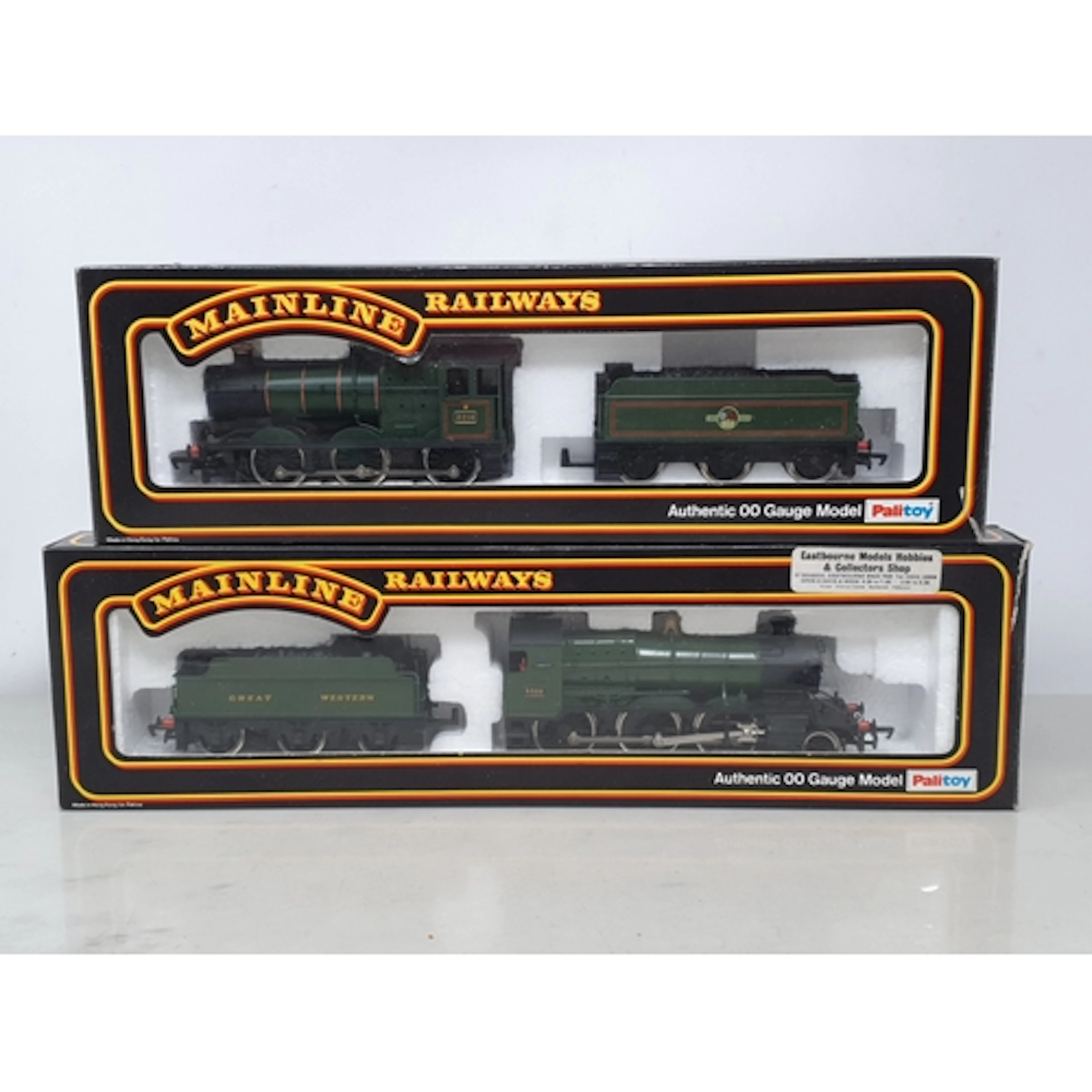Two boxed Mainline Railways 00 gauge GWR and BR WR Locomotiv...