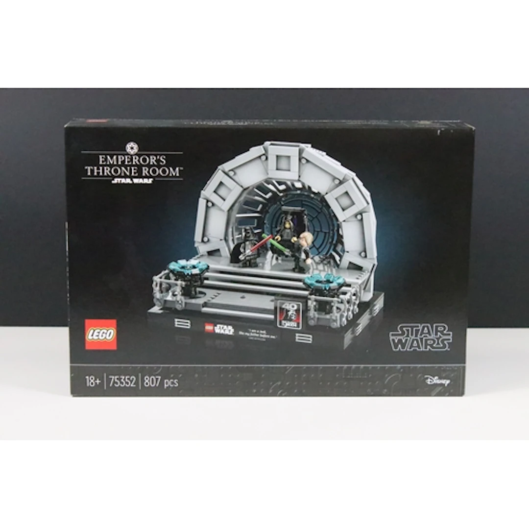 Lego - Boxed Lego Star Wars 75352 Emperor's Throne Room set,...
