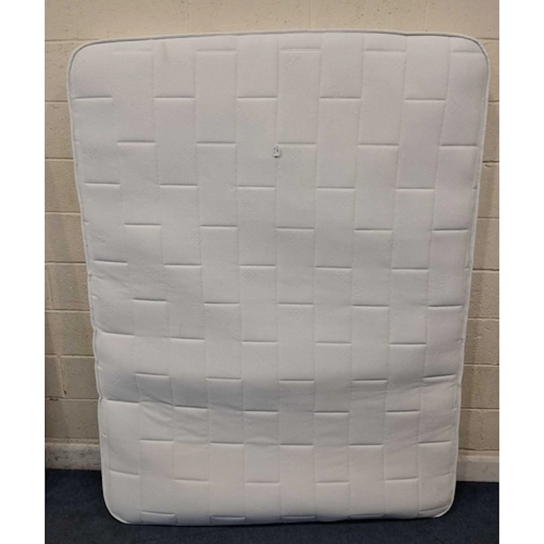 AN UNBRANDED COOLTOUCH 5FT THIN MATTRESS general signs of u...