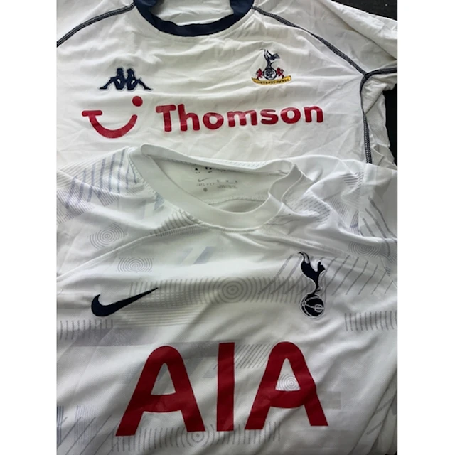 Tottenham Replica Football Shirts: Mainly adult sizes in fai...
