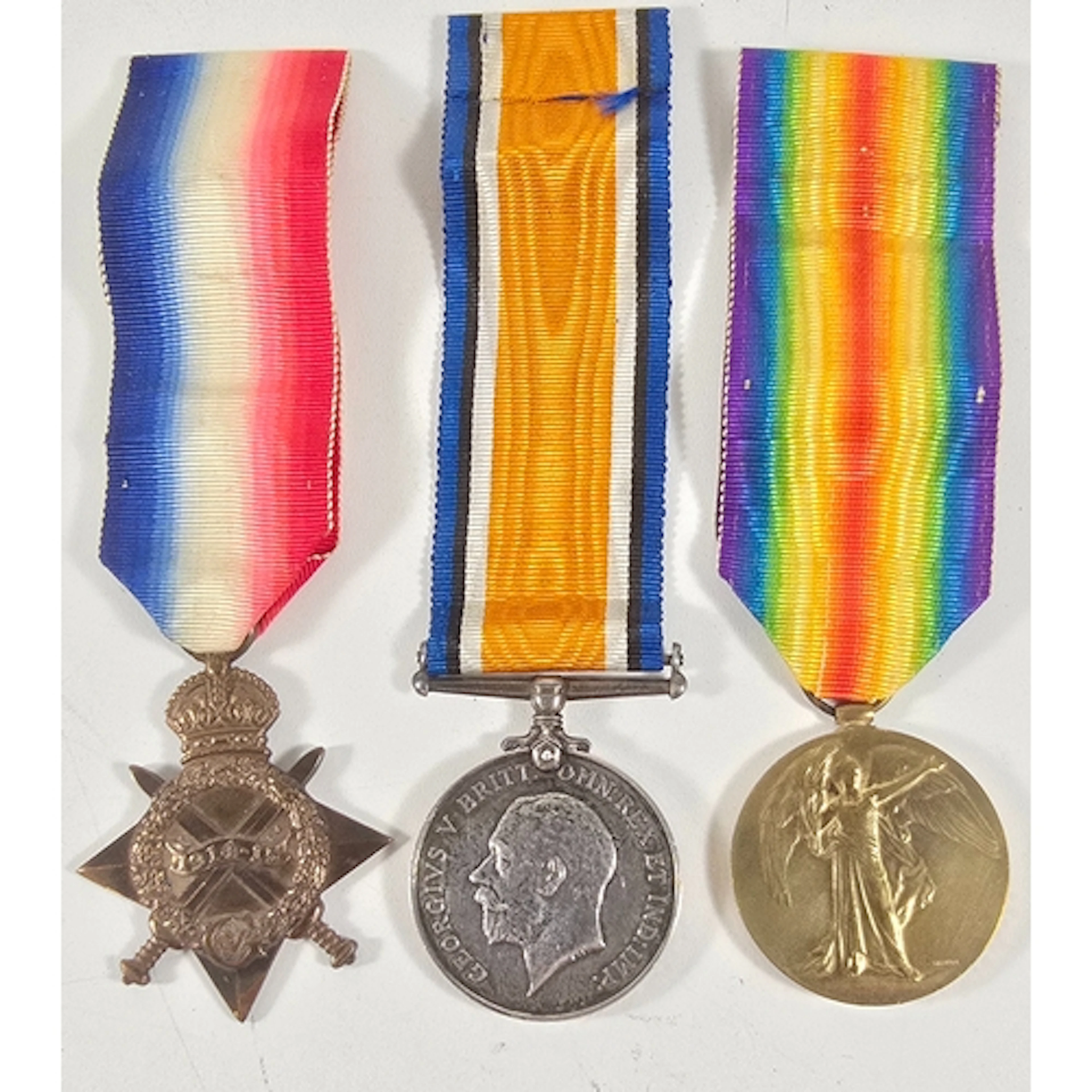 5 WW1 medal issued to ; CH 14673 PTE C.PERCY R.M.L.I (trio) ...