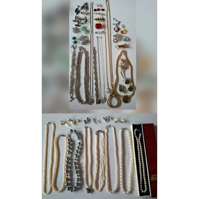 A quantity of costume jewellery to include a Bold Harmony si...