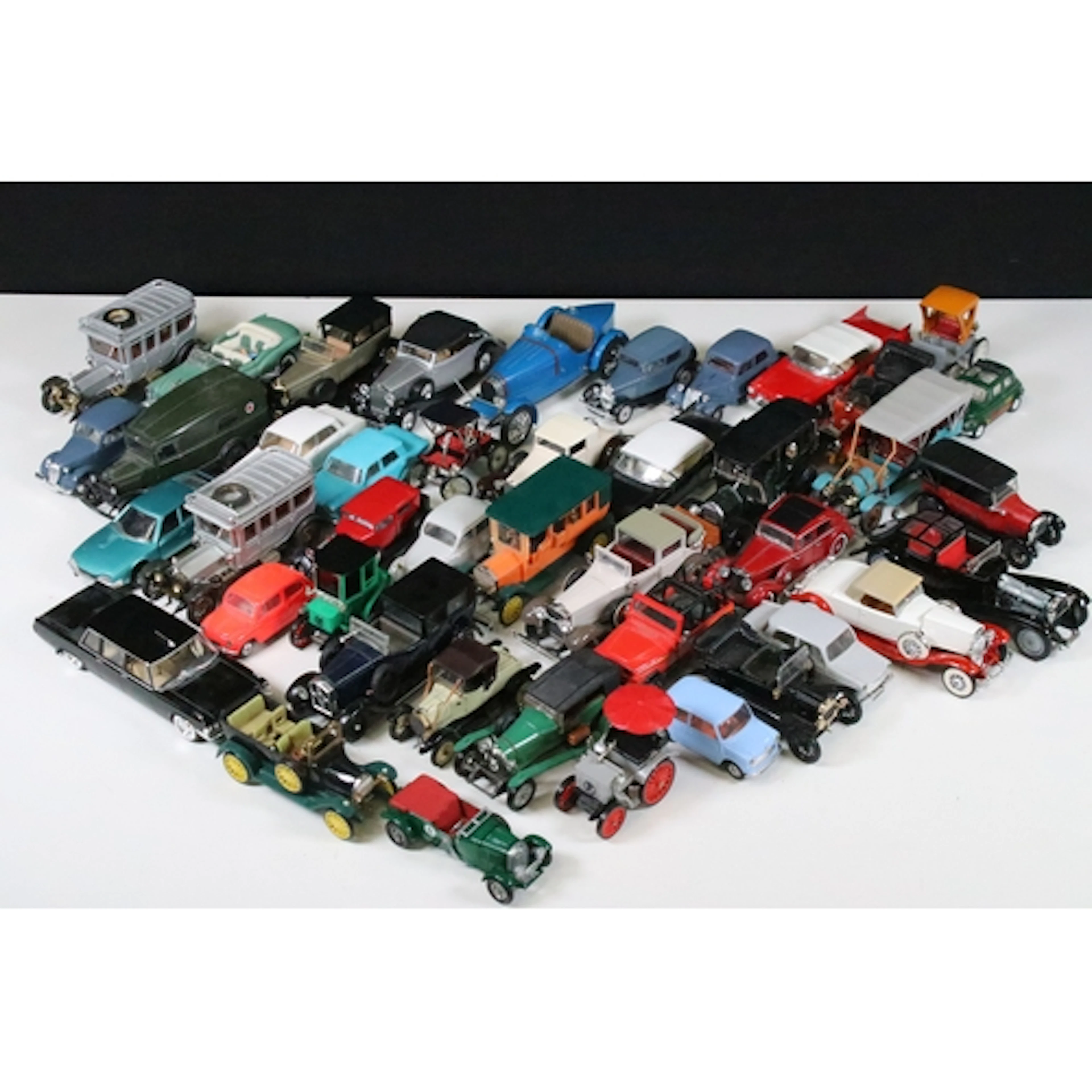 Collection of diecast models to include Corgi Classics (Incl...