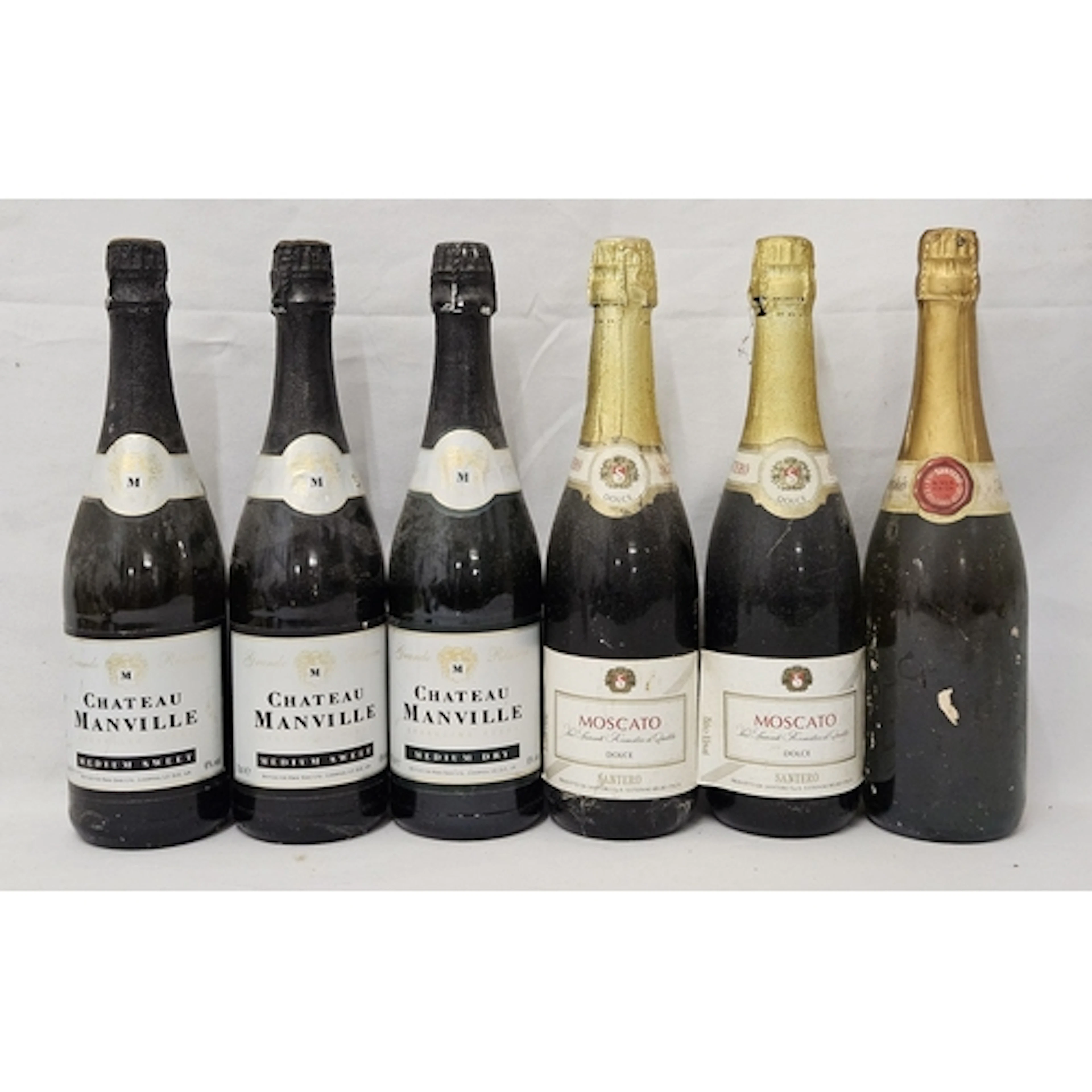 Vintage Sparkling Wine incl. Chateau Manville x 3, 2 bottles...