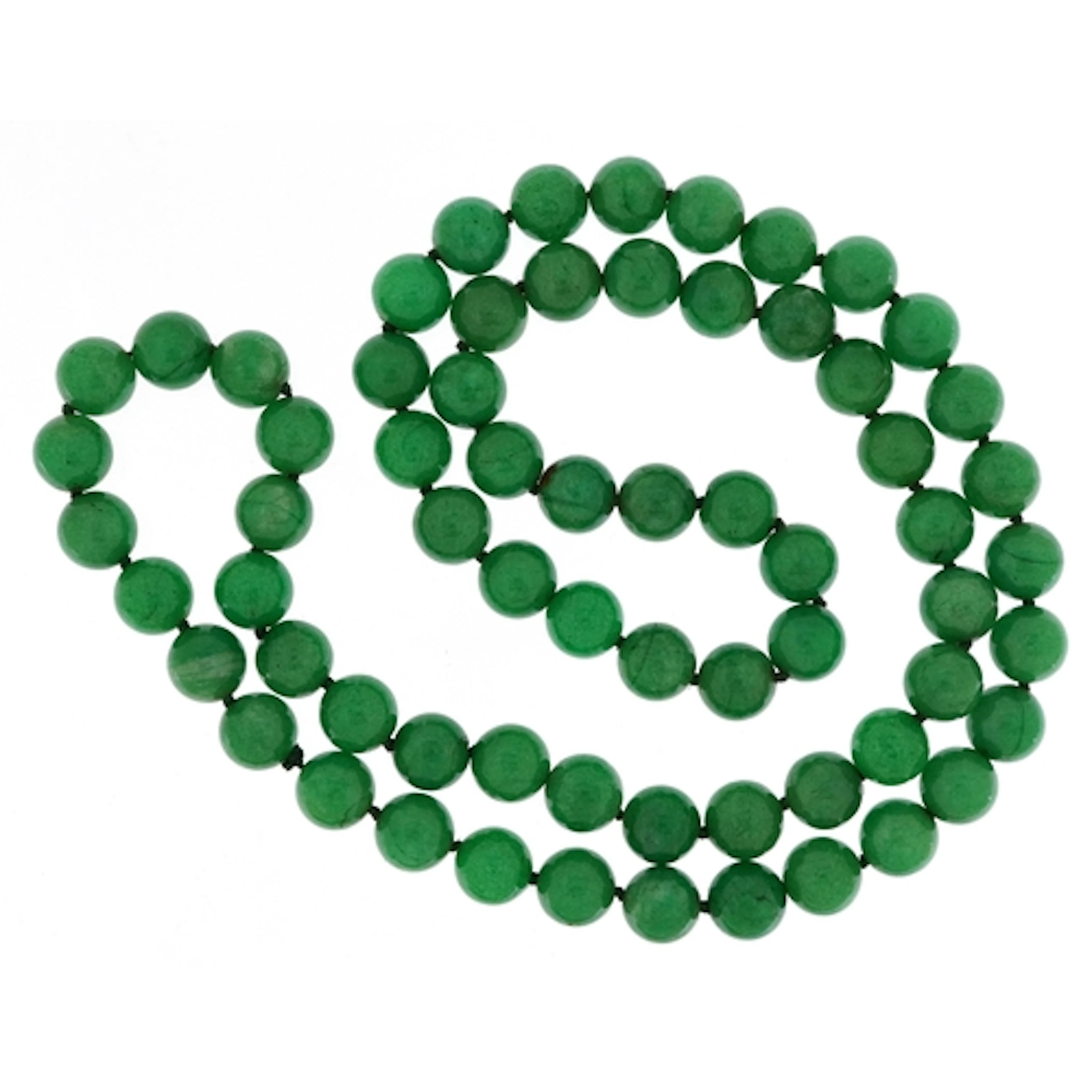 Chinese green stone bead necklace, each bead approximately 1...
