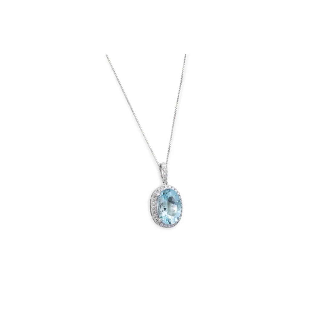 AN AQUAMARINE AND DIAMOND CLUSTER PENDANT, the central oval ...
