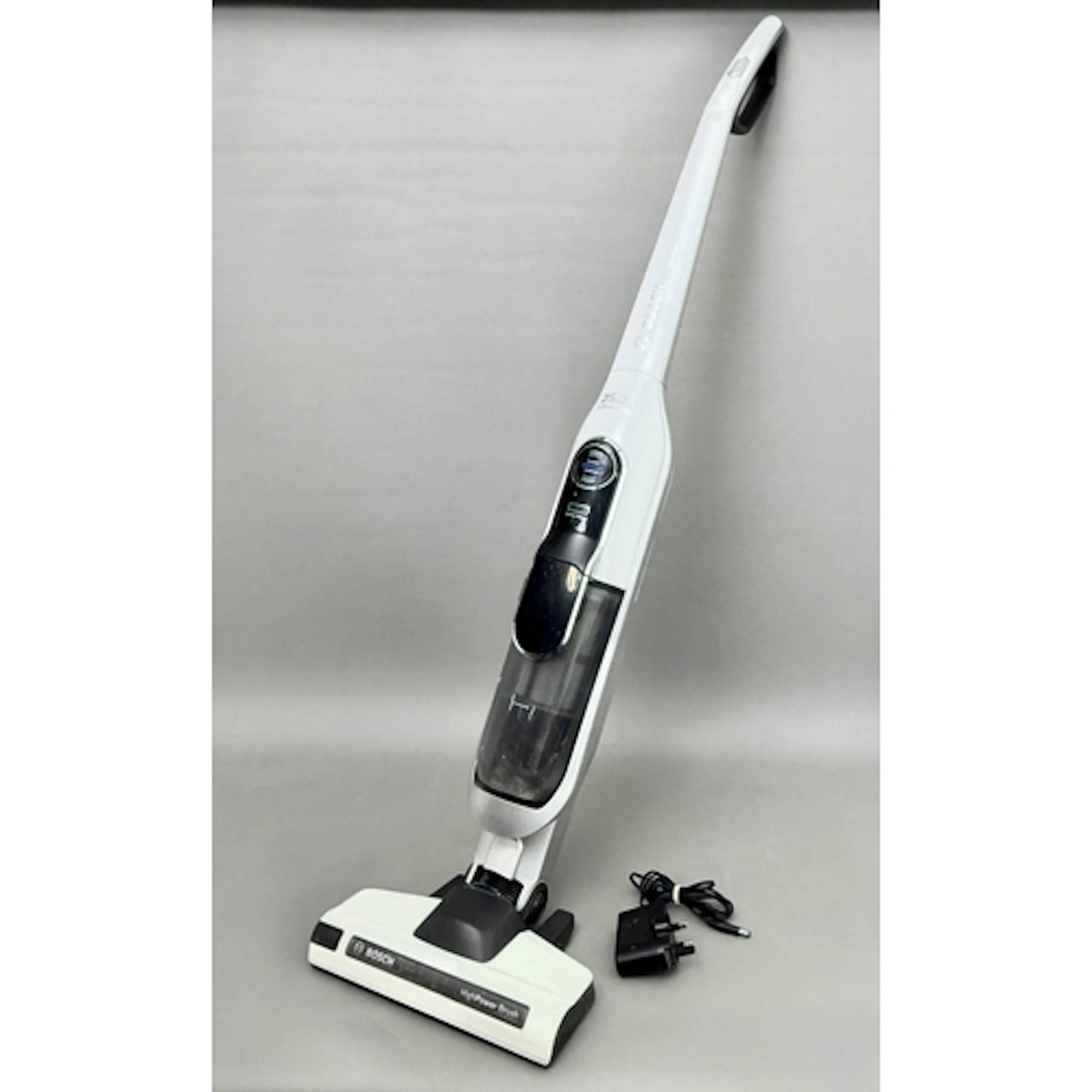A Bosch Athlet rechargeable vacuum cleaner - 25.2 V Lithium ...