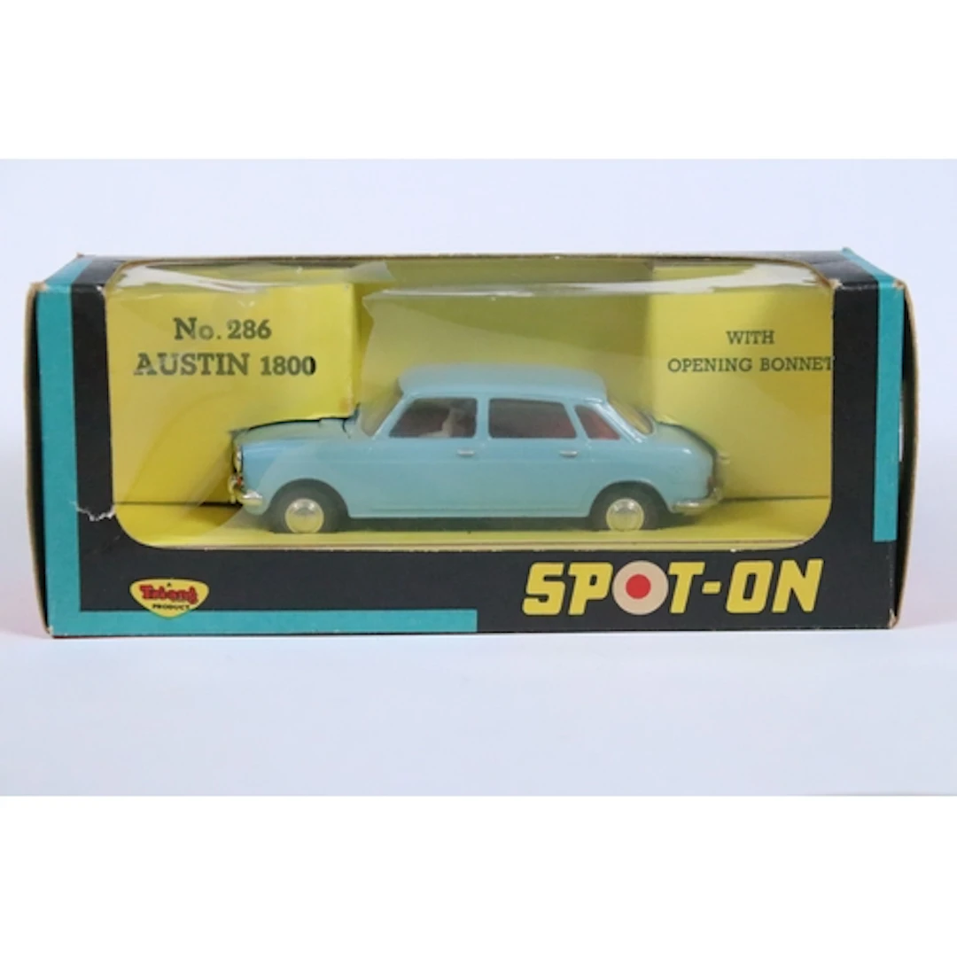 Boxed Triang Spot On 286 Austin 1800 diecast model in pale b...