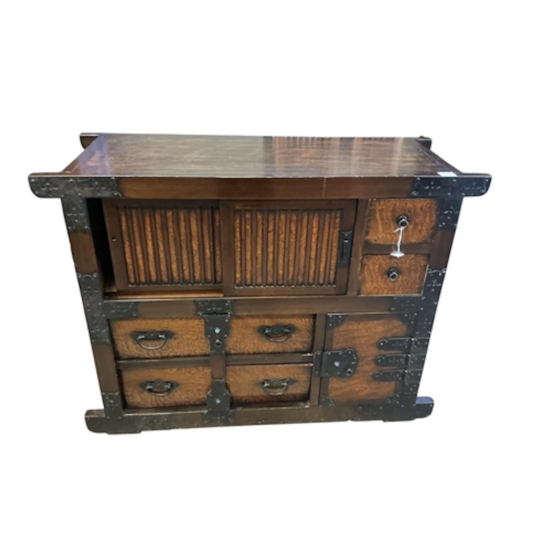 A Japanese elm and iron-mounted tansu, width 118cm, depth 47...