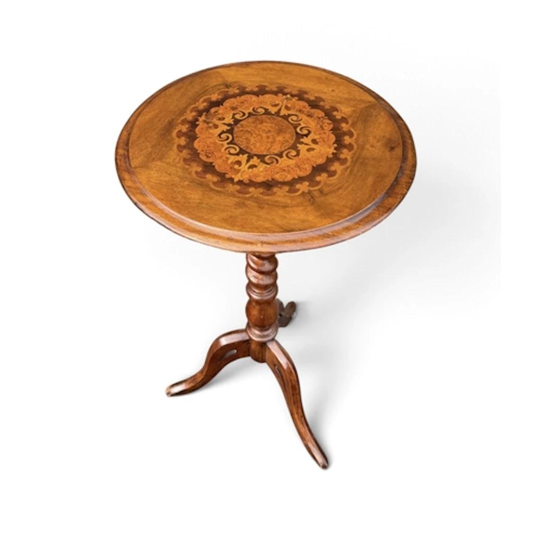 A VICTORIAN WALNUT INLAID CIRCULAR TOP PEDESTAL TABLE, ON A ...
