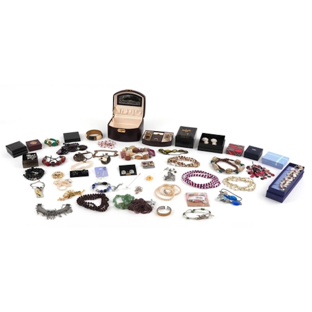 Vintage and later jewellery including stud earrings, beaded ...
