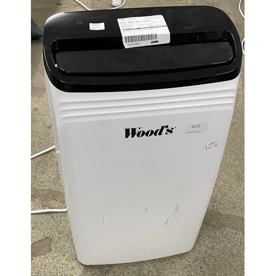 A Woods MDK26 white dehumidifier, original RRP £249.99 (405-...