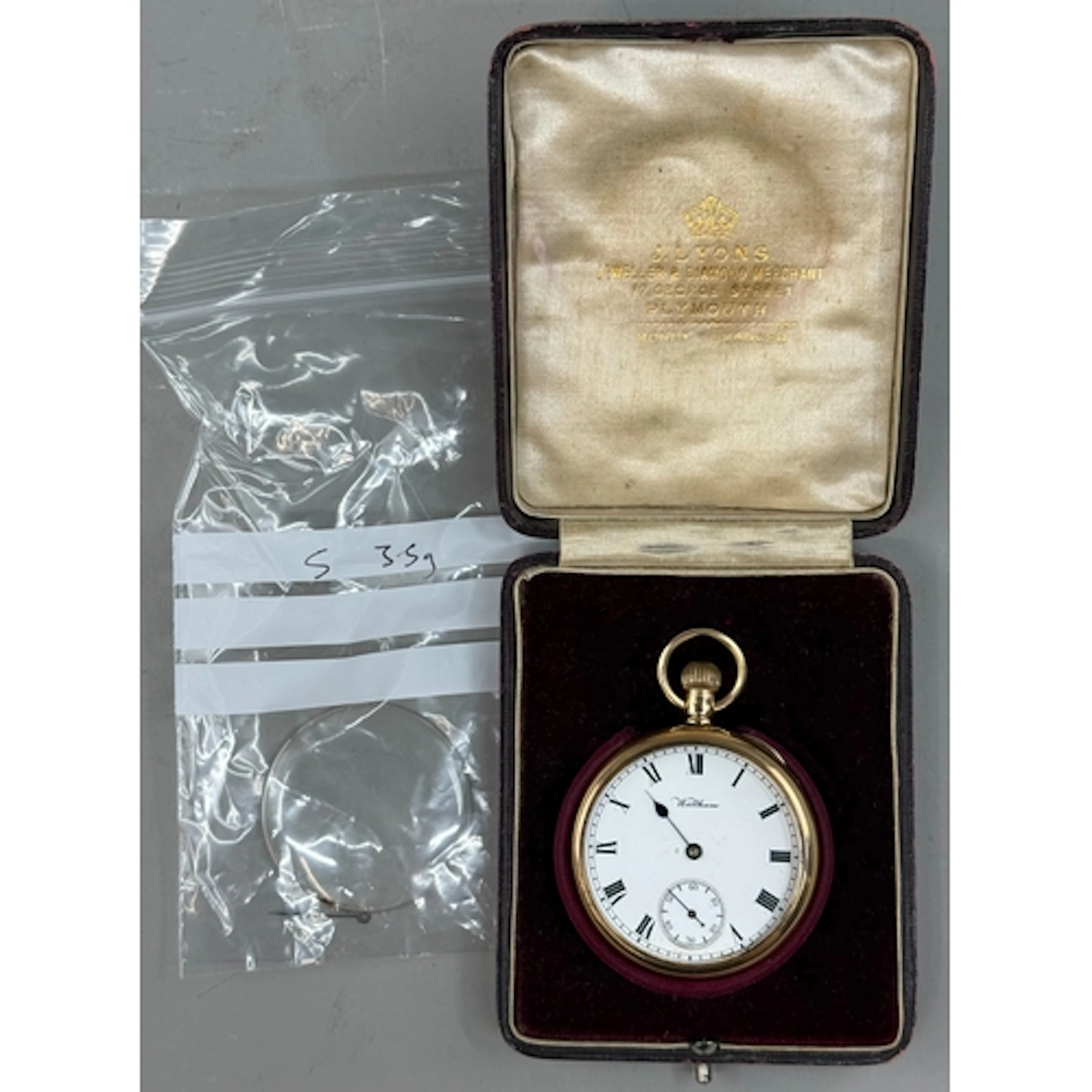 Watches: a 15ct gold cased open faced pocket watch by Waltha...
