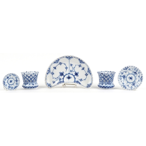 Royal Copenhagen, Danish blue and white musselmalet porcelai...