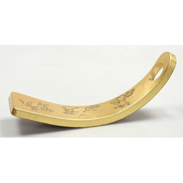 A JAPANESE LACQUER WINE BOTTLE HOLDER 20TH CENTURY 30cm long...