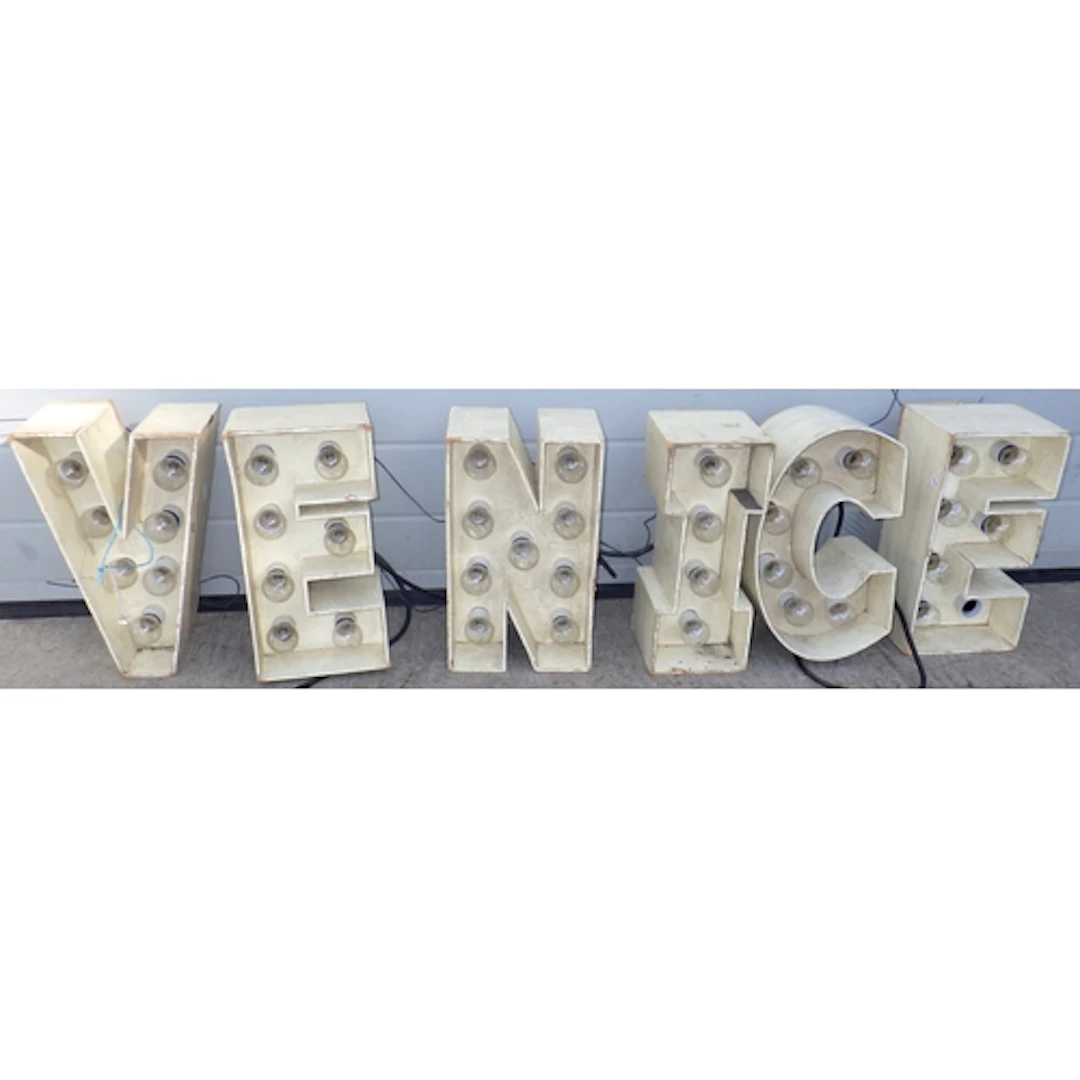 A set of box lights "VENICE" (a/f), 124cm long approx