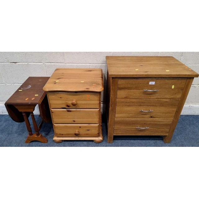 A MODERN LIGHT OAK CHEST OF THREE DRAWERS, a pine three draw...
