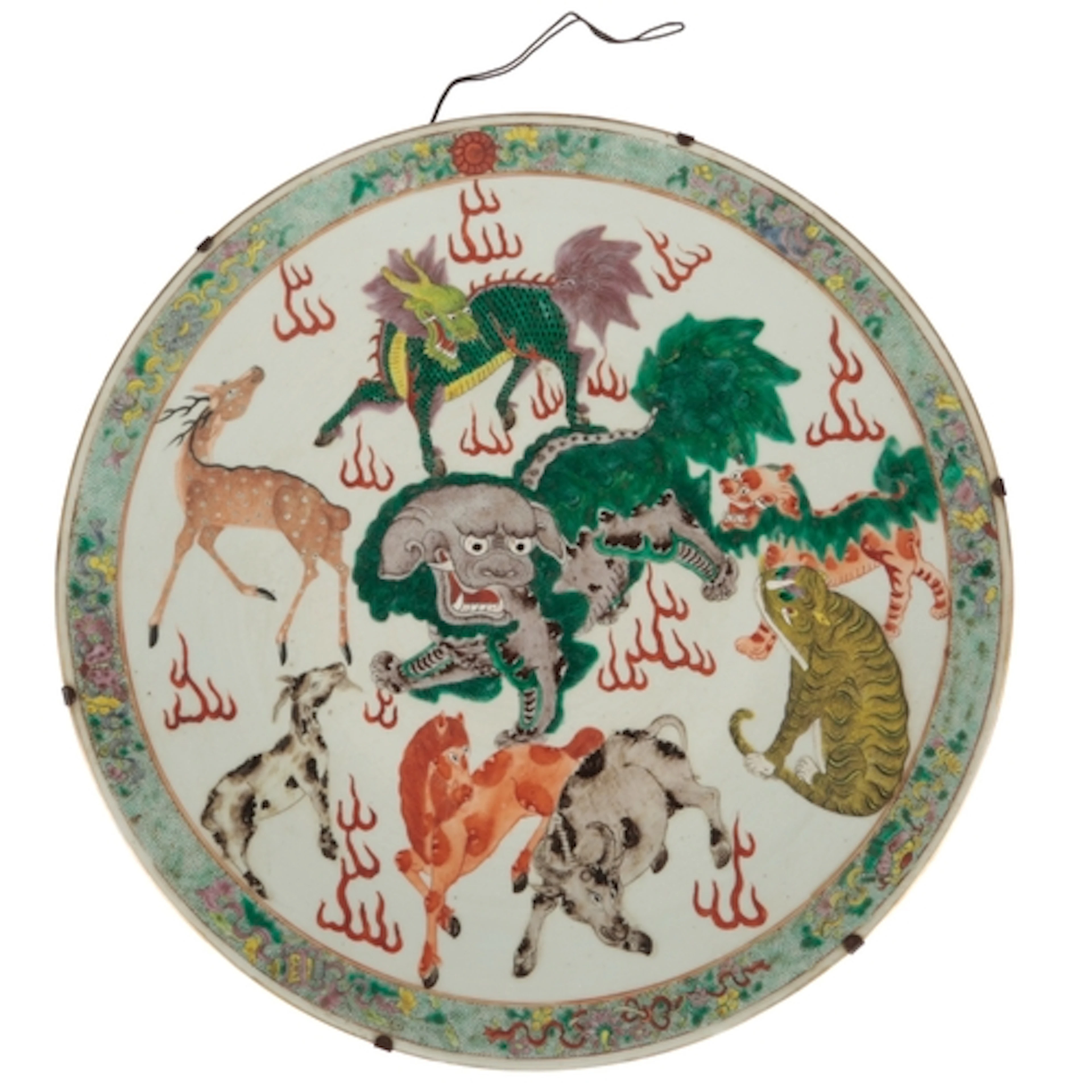 A Chinese famille verte 'mythical beasts' dish, 19th century...