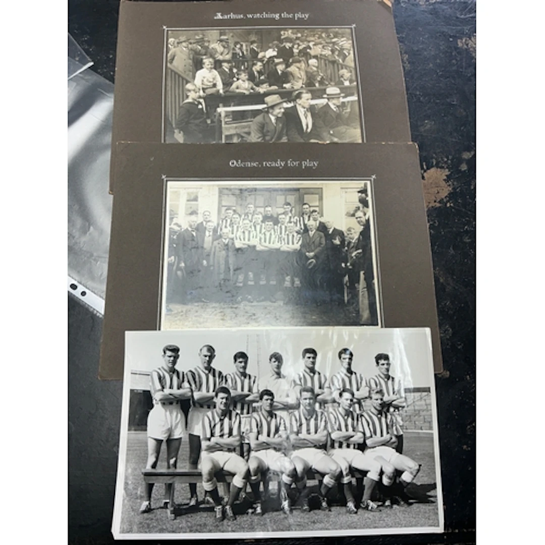Football Press Photos: Late 70s onwards with press stamps an...