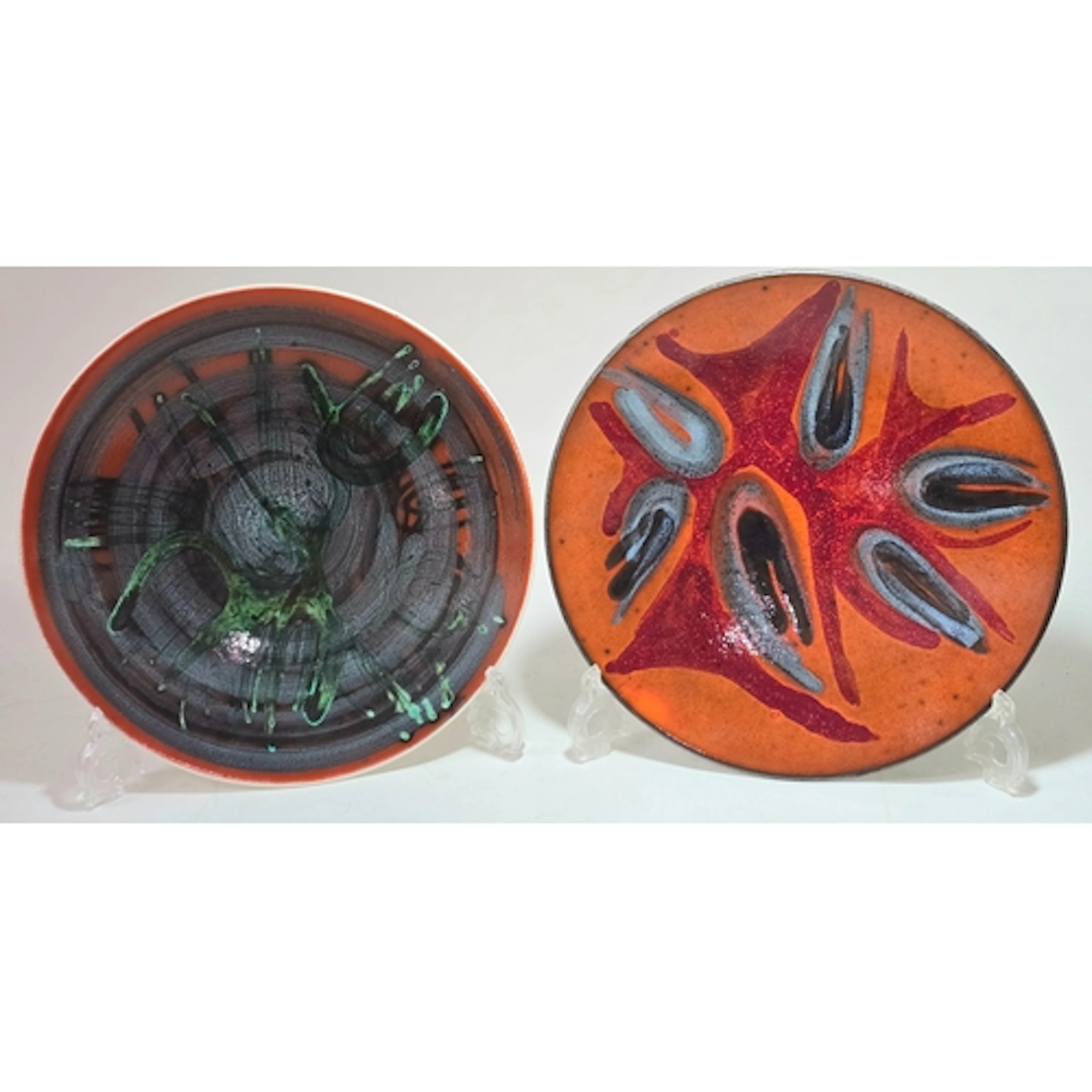 Poole Pottery Delphis 10" charger decorated by Betty Bantten...