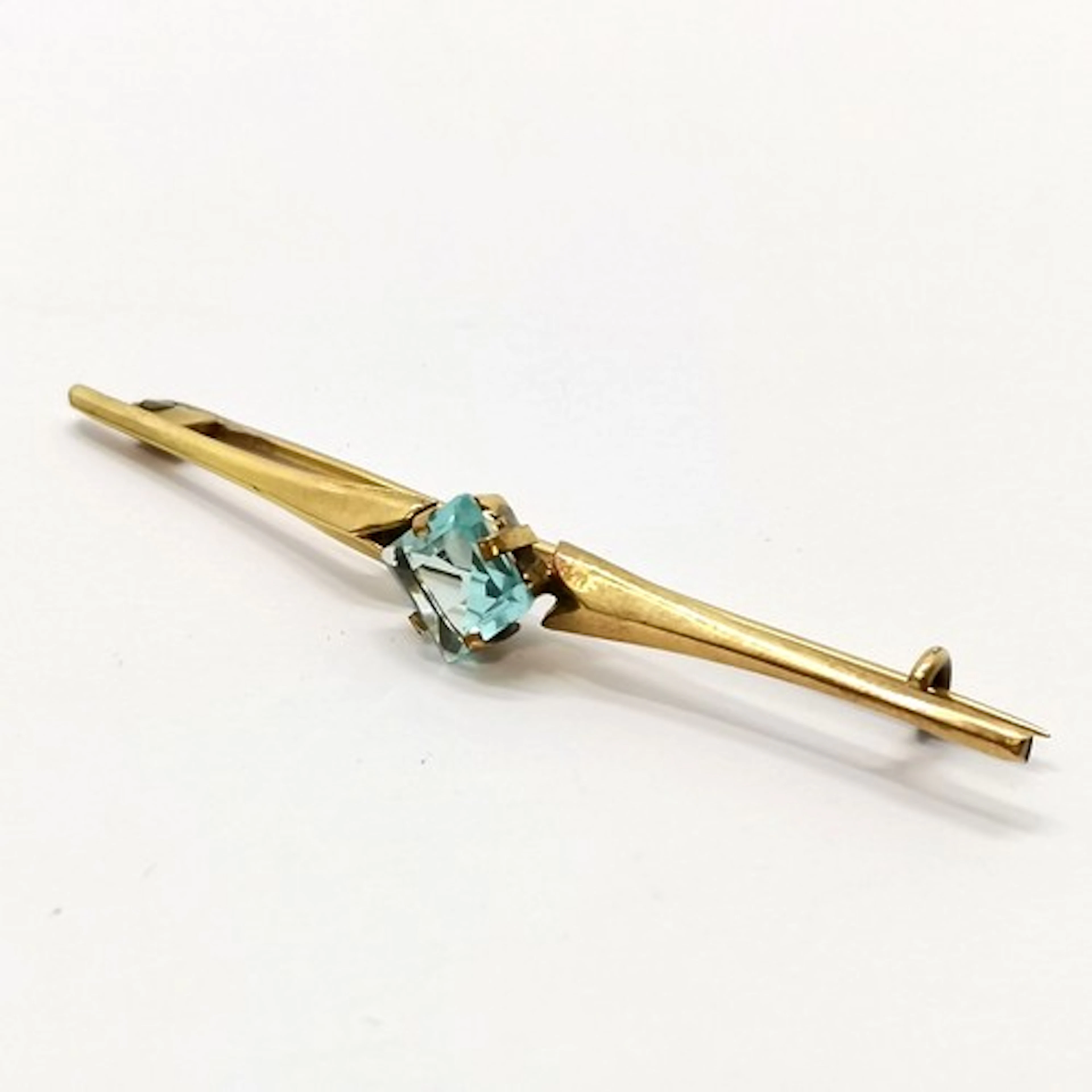 Antique 9ct marked gold blue topaz set bar brooch - 6.2cm & ...