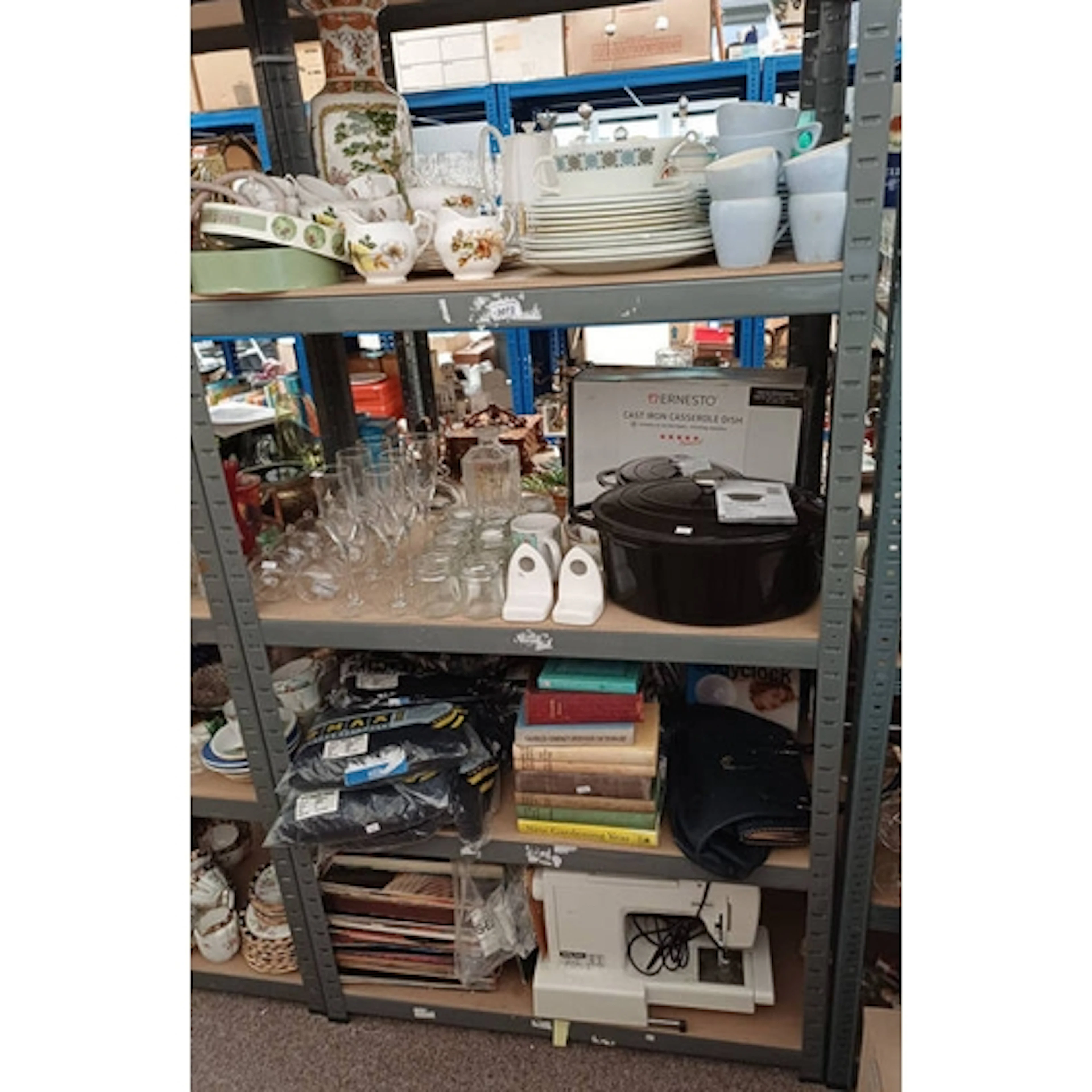 ROYAL VALE PORCELAIN TEAWARE & OTHER TEAWARE, ERNESTO CAST I...