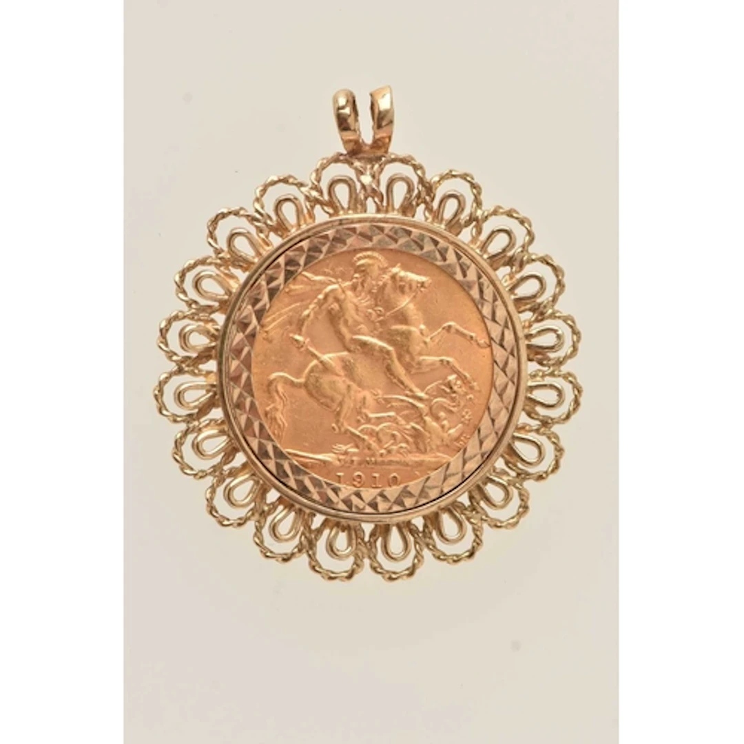 A MOUNTED FULL SOVEREIGN PENDANT, an Edward VII 1910 George ...